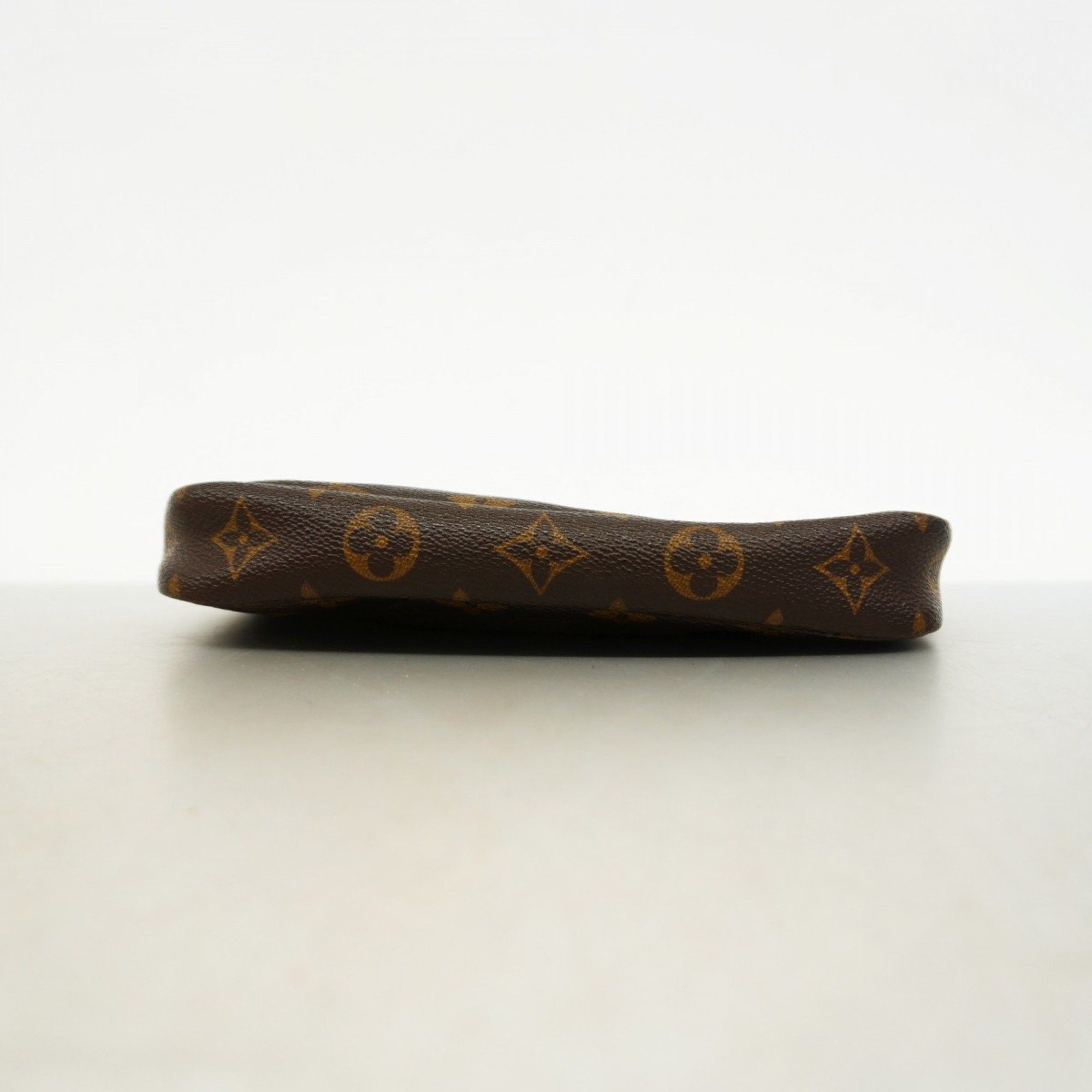 Louis Vuitton Louis Vuitton Pochette Accessoire clutch Size ONE SIZE - 4 Thumbnail