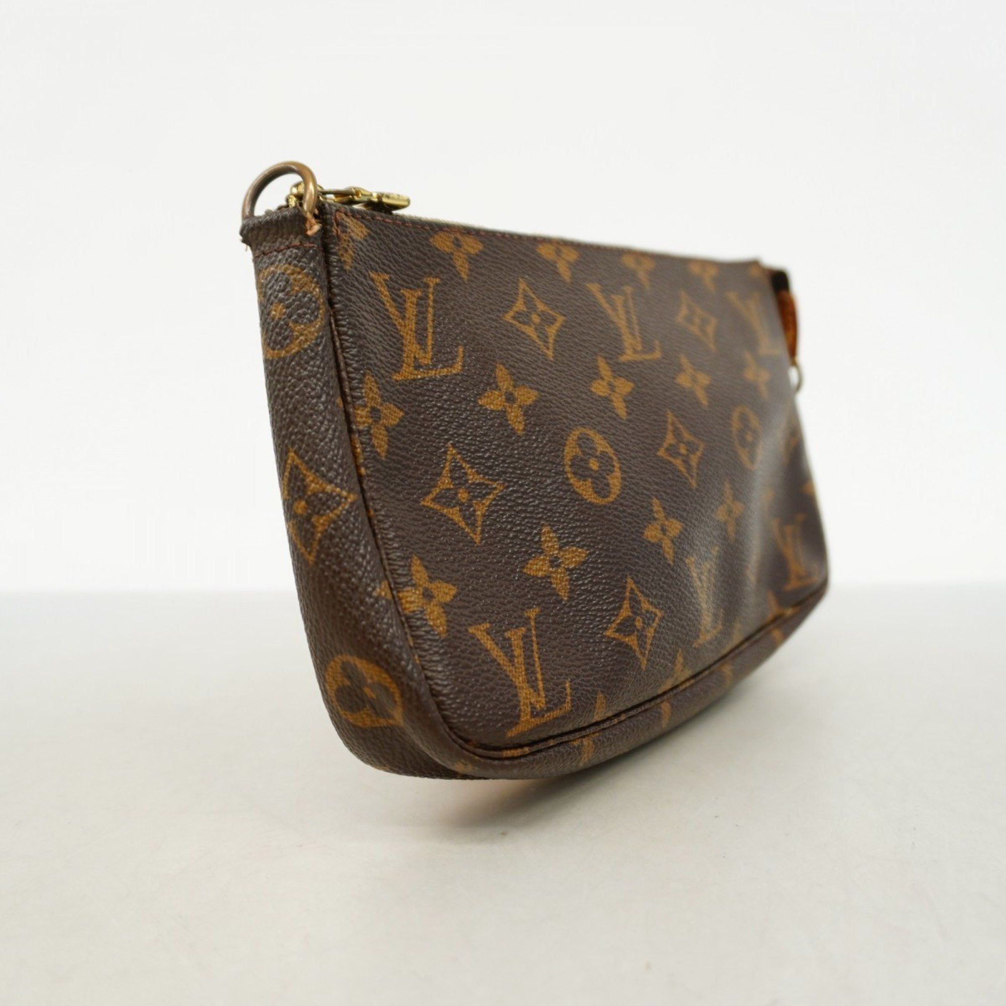 Louis Vuitton Louis Vuitton Pochette Accessoire clutch Size ONE SIZE - 3 Thumbnail