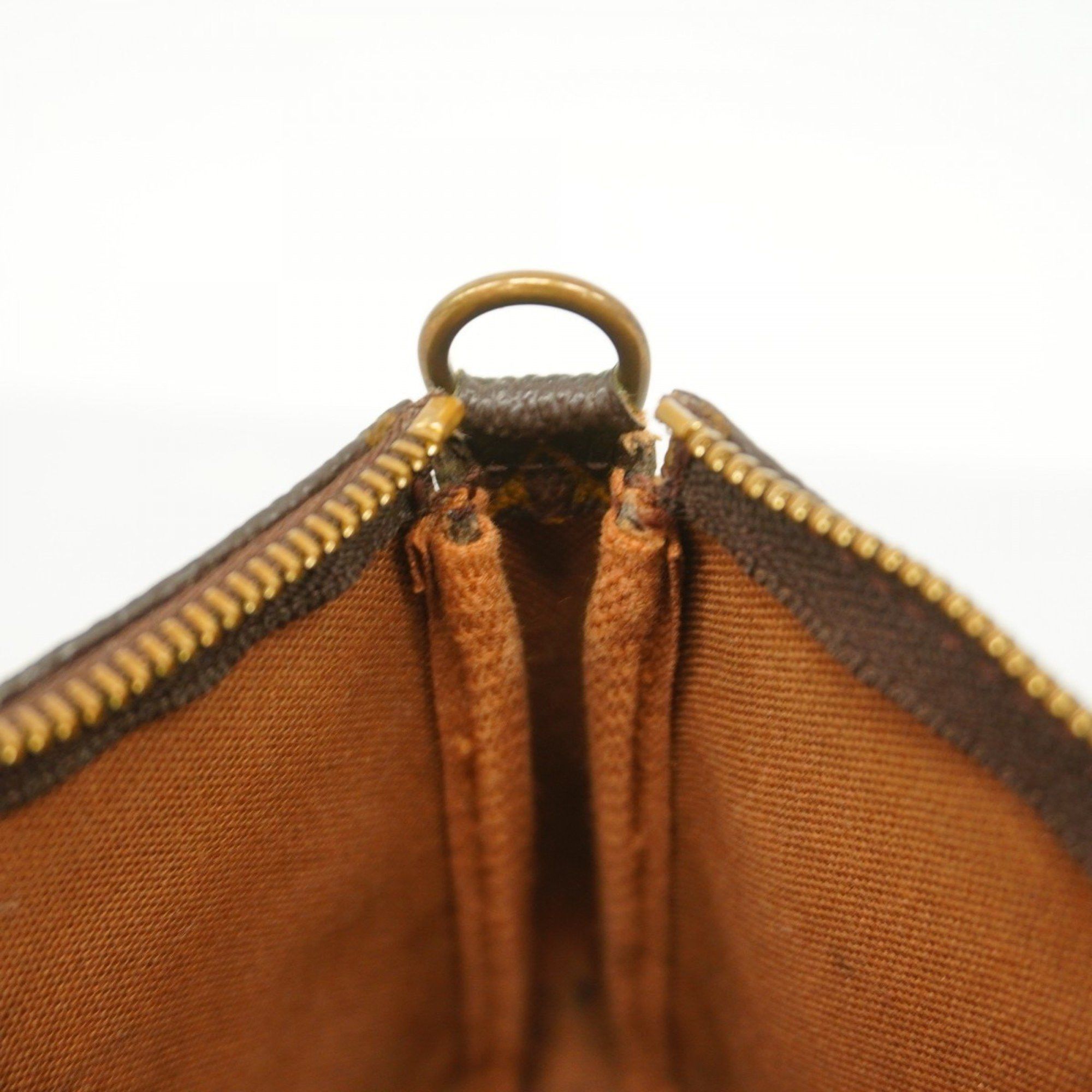 Louis Vuitton Louis Vuitton Pochette Accessoire clutch Size ONE SIZE - 9 Thumbnail
