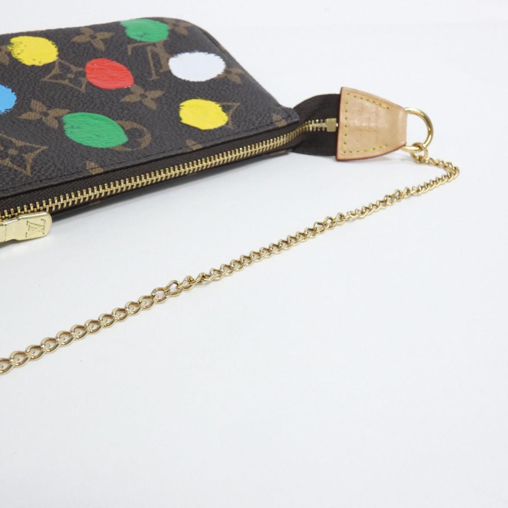 Louis Vuitton Louis Vuitton Mini Pochette Accessoires clutch Size ONE SIZE - 3 Thumbnail