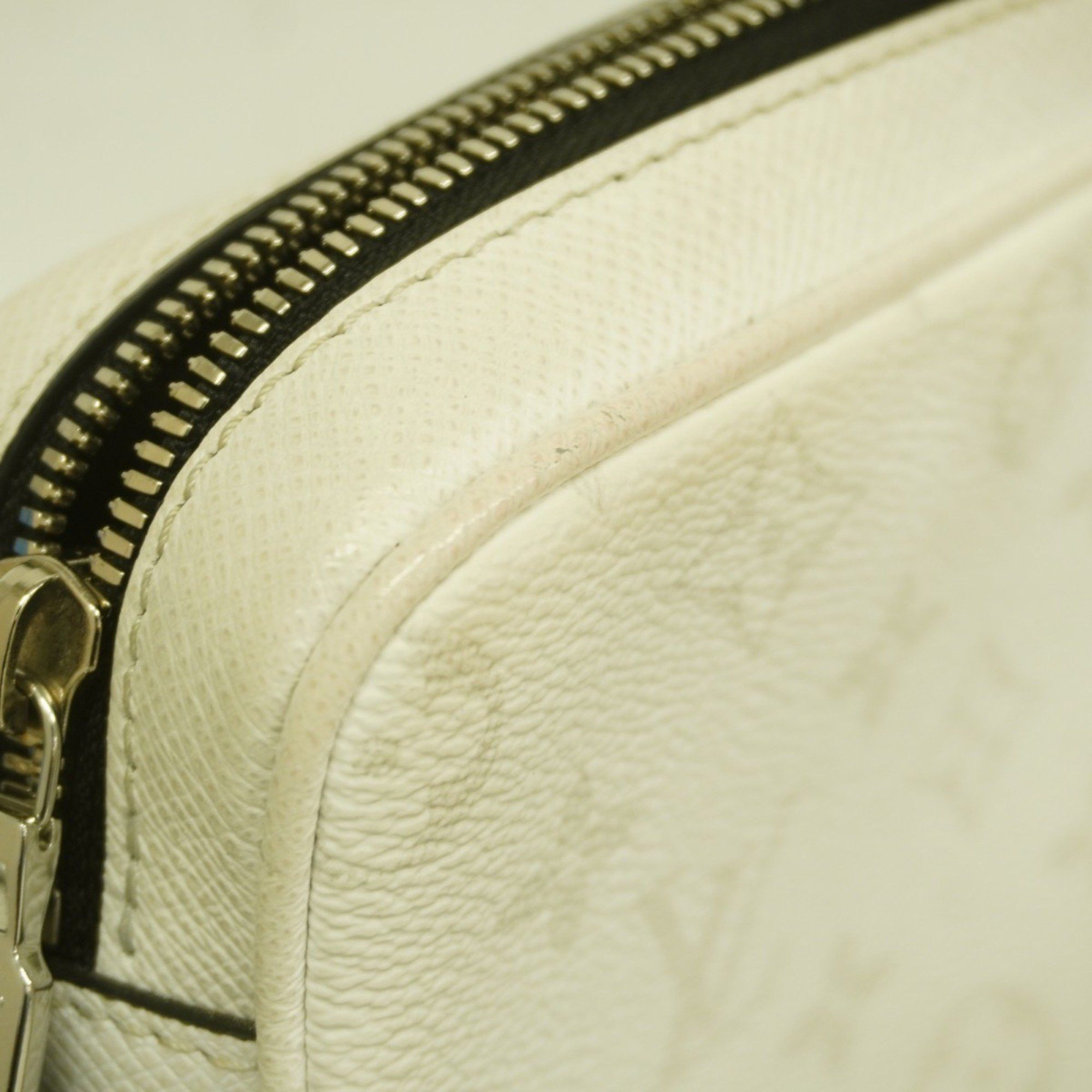 Louis Vuitton Louis Vuitton Outdoor shoulder Size ONE SIZE - 6 Thumbnail
