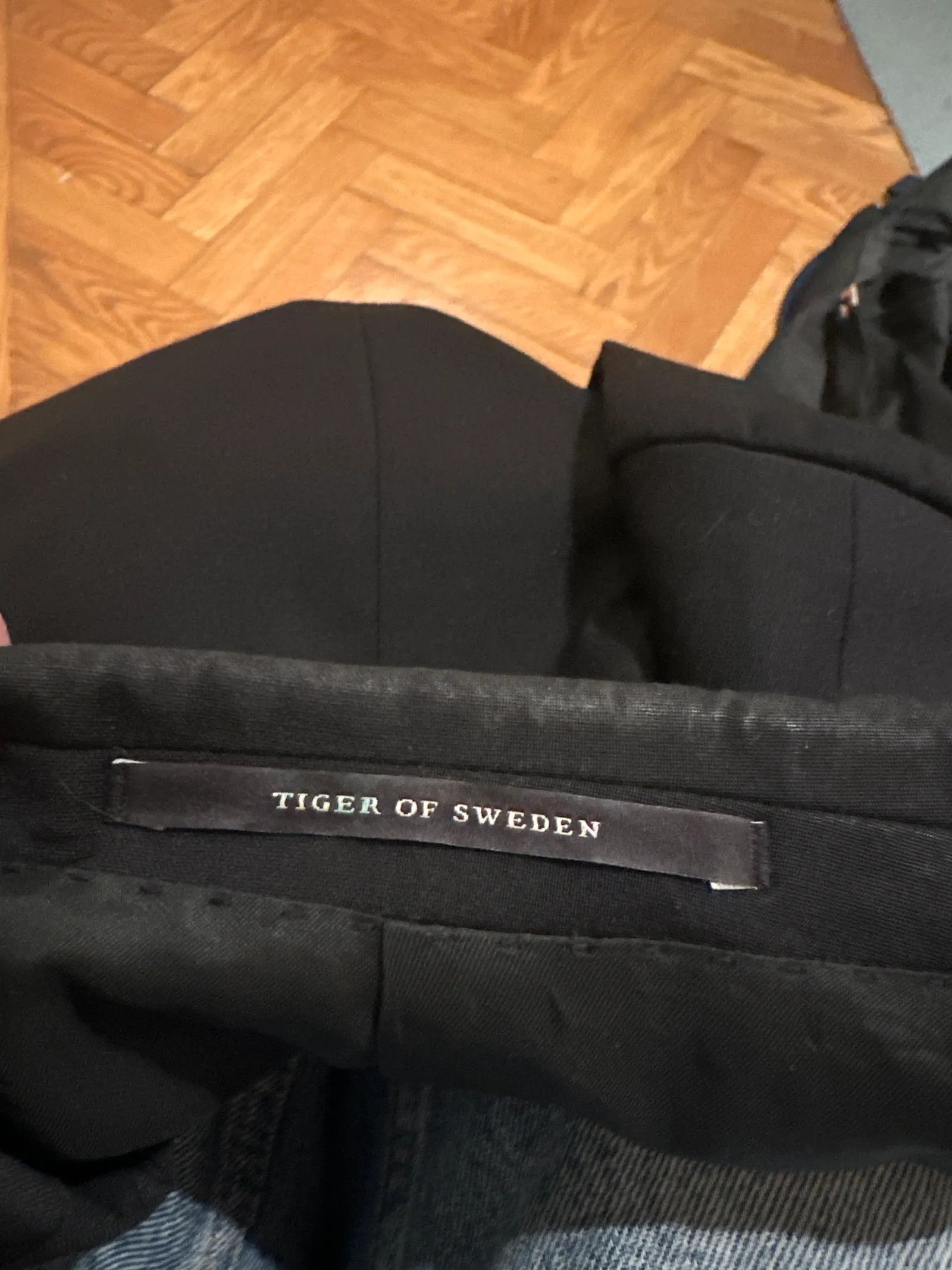 Tiger of Sweden Tiger of Sweden Blazer Size 38R - 2 Thumbnail