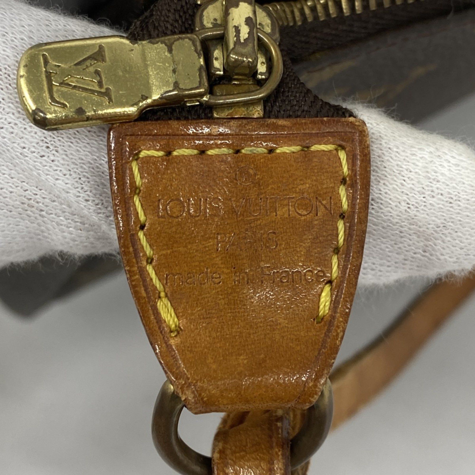 Louis Vuitton Louis Vuitton Pochette Accessoire clutch Size ONE SIZE - 9 Thumbnail