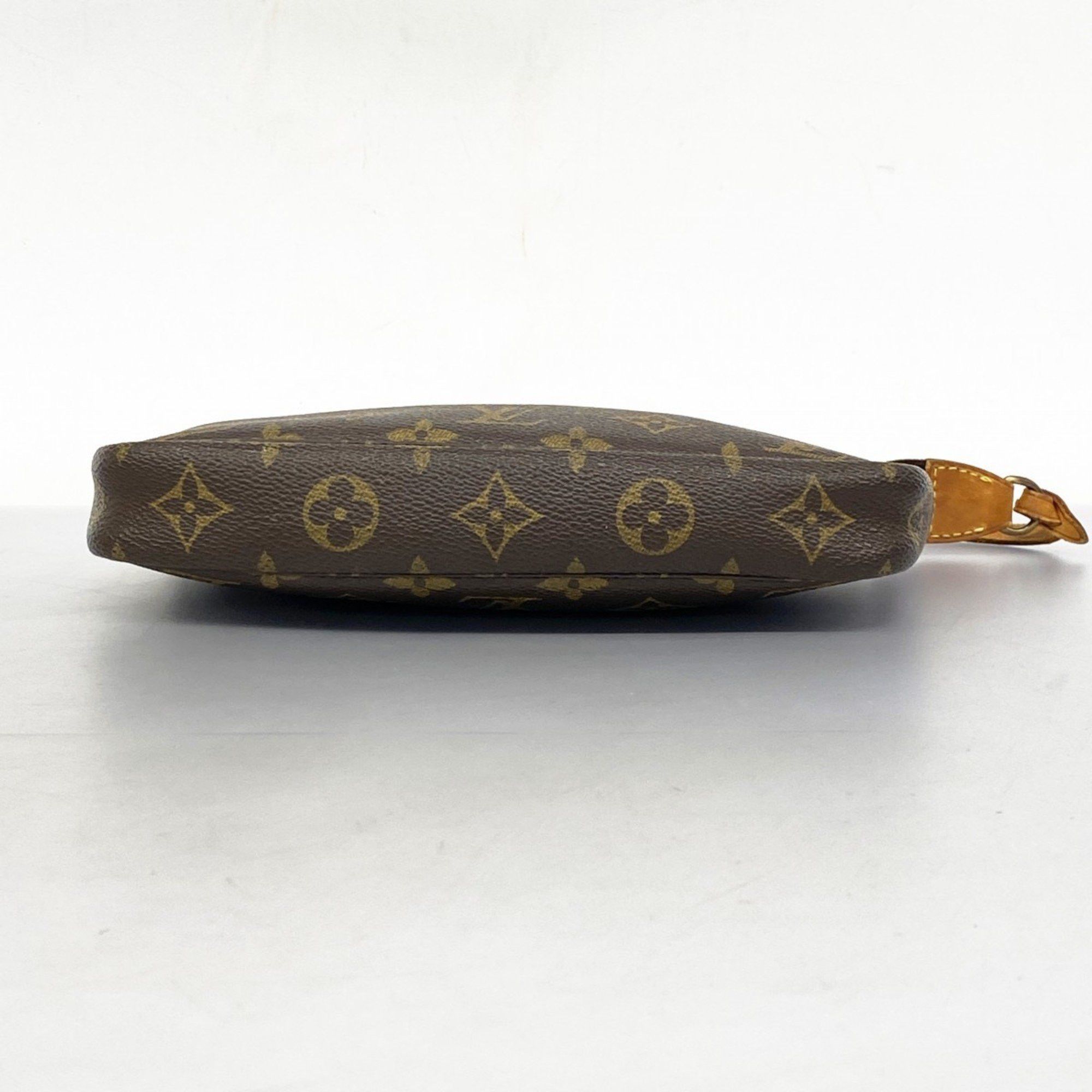 Louis Vuitton Louis Vuitton Pochette Accessoire clutch Size ONE SIZE - 4 Thumbnail