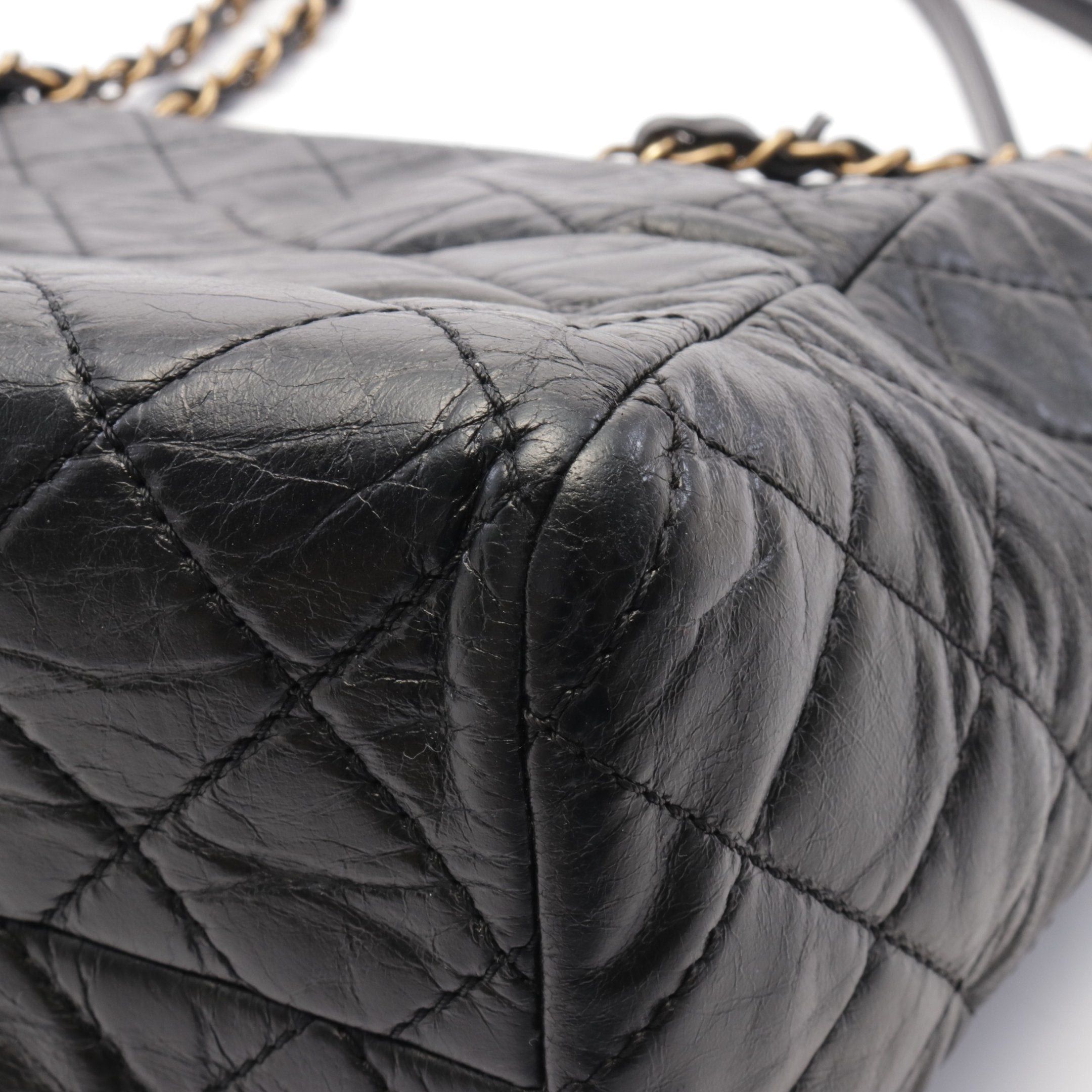 Chanel Chanel Matelasse Chain Shoulder Bag Tote Leather Black Gold Hardware Size ONE SIZE - 9 Thumbnail