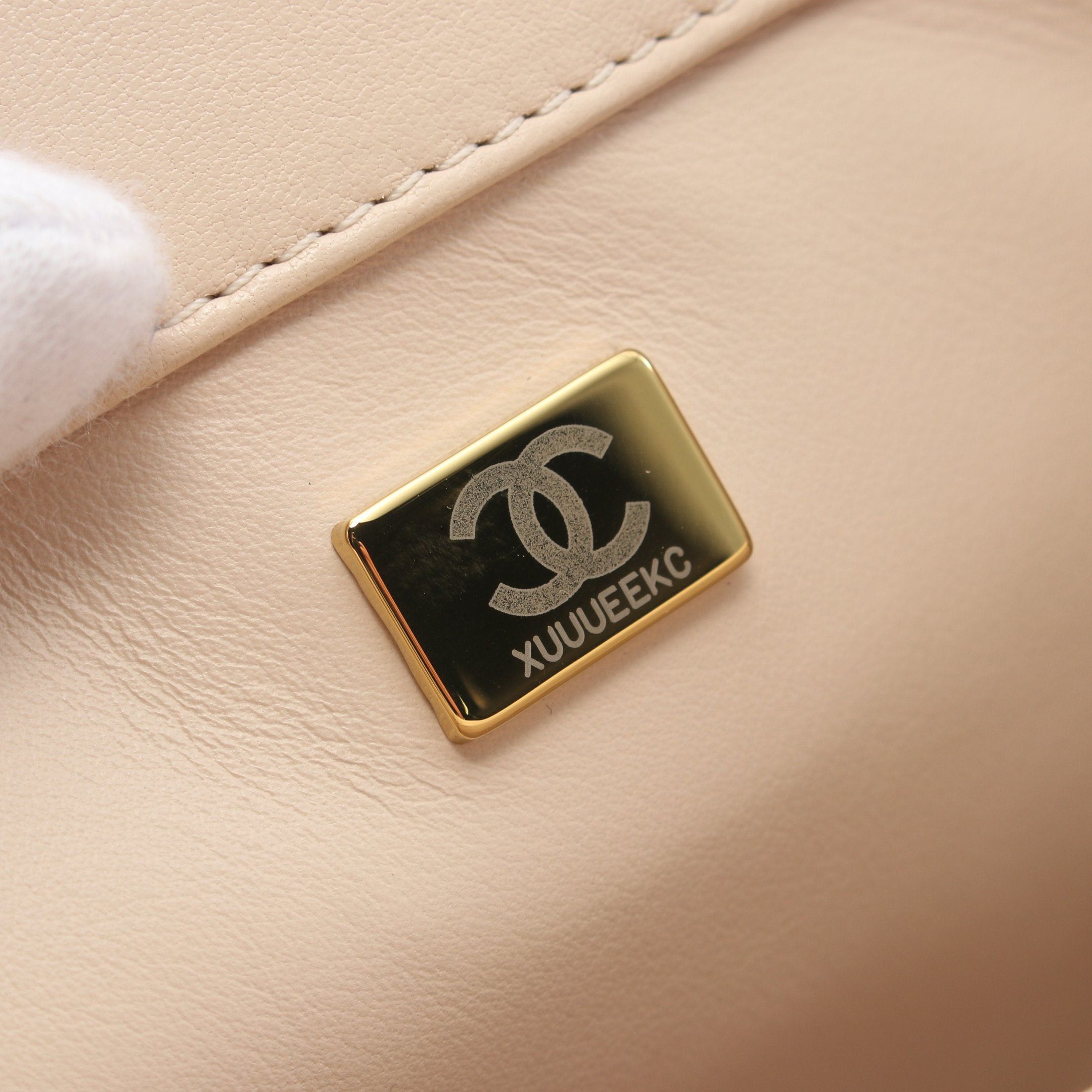 Chanel Chanel Matelasse Chain Shoulder Bag Lambskin Pink Beige Gold Hardware Size ONE SIZE - 5 Thumbnail