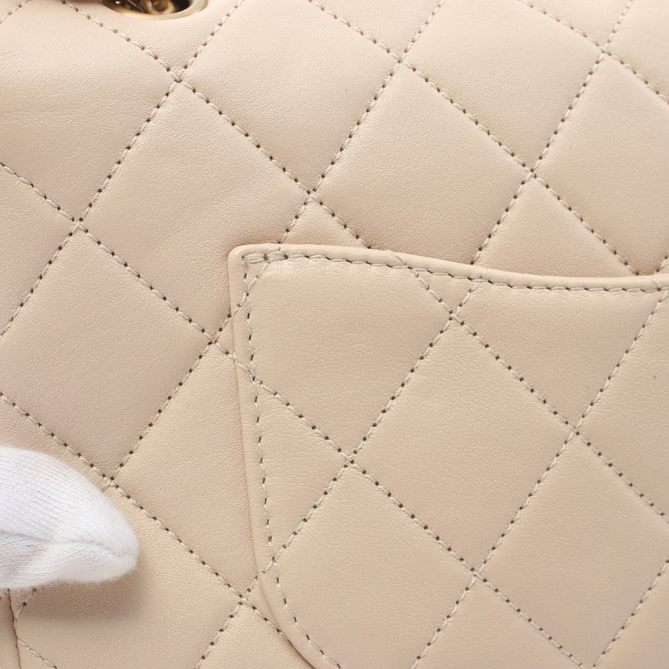 Chanel Chanel Matelasse Chain Shoulder Bag Lambskin Pink Beige Gold Hardware Size ONE SIZE - 8 Thumbnail