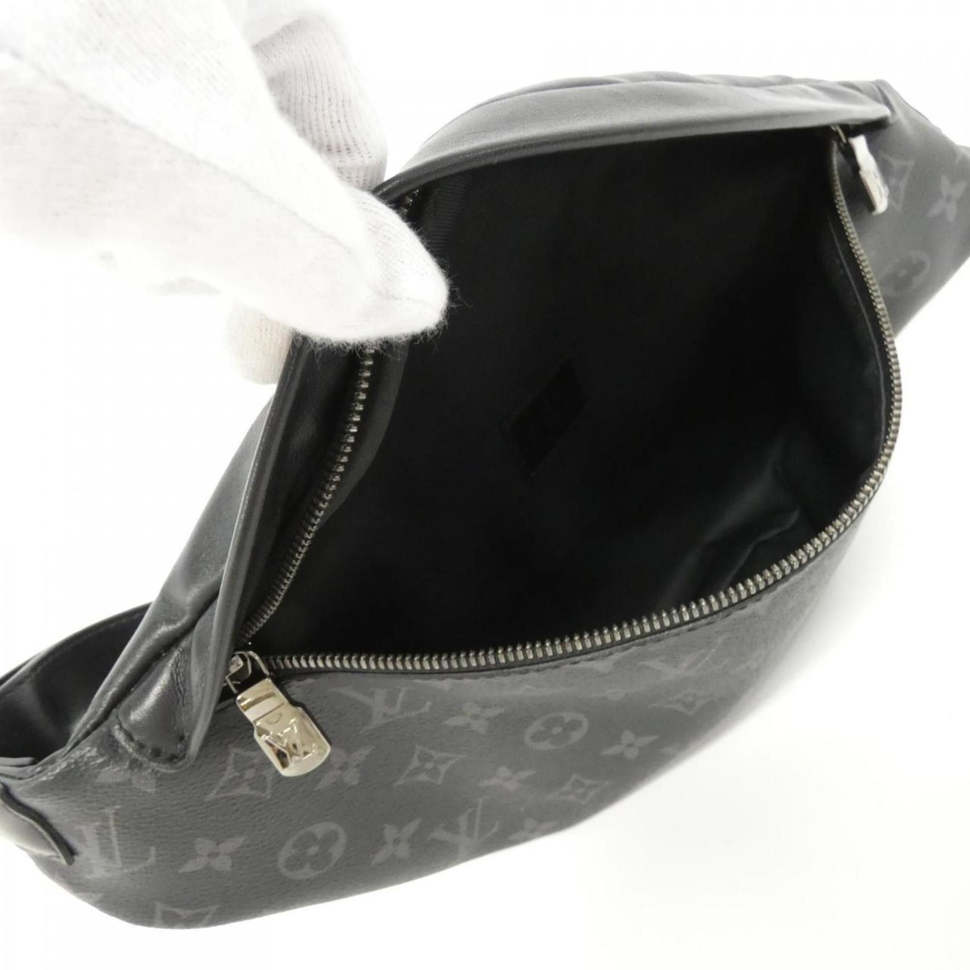 Louis Vuitton Louis Vuitton Monogram Eclipse Discovery Bumbag M44336 Shoulder Bag Size ONE SIZE - 6 Thumbnail