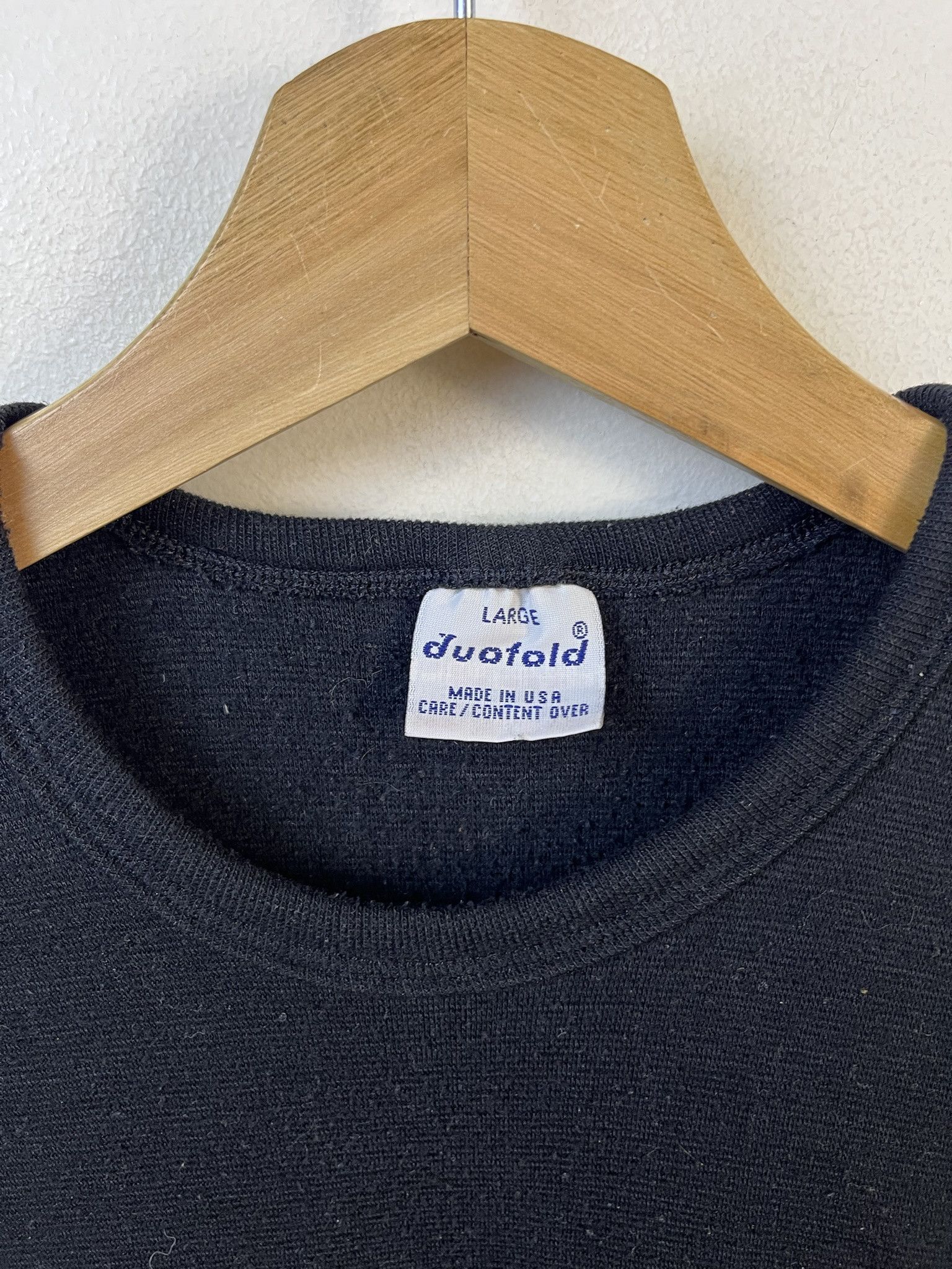 Other Vintage Tee Shirt 1990s Duofold Black Undershirt Size L Size US L / EU 52-54 / 3 - 2 Thumbnail