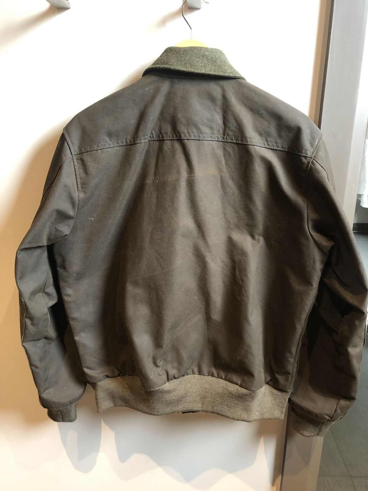 Filson ranger oil cloth bomber best sale