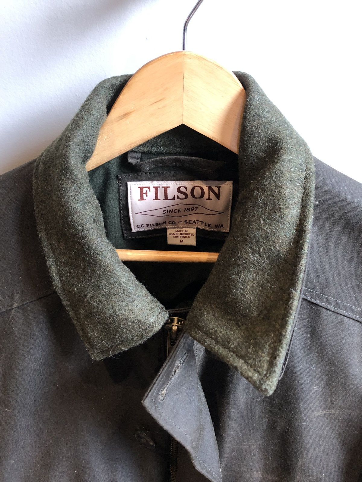 Filson ranger oil cloth bomber hot sale