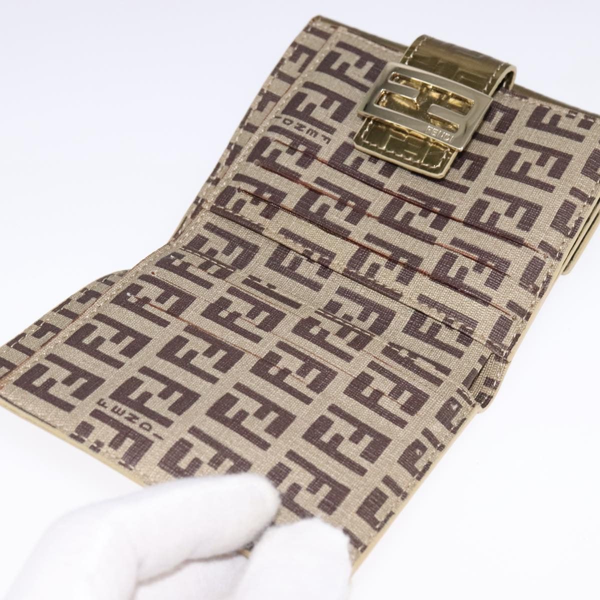 Fendi Zucchino Gold Patent Leather Wallet (Pre-Owned) Size ONE SIZE - 17 Thumbnail