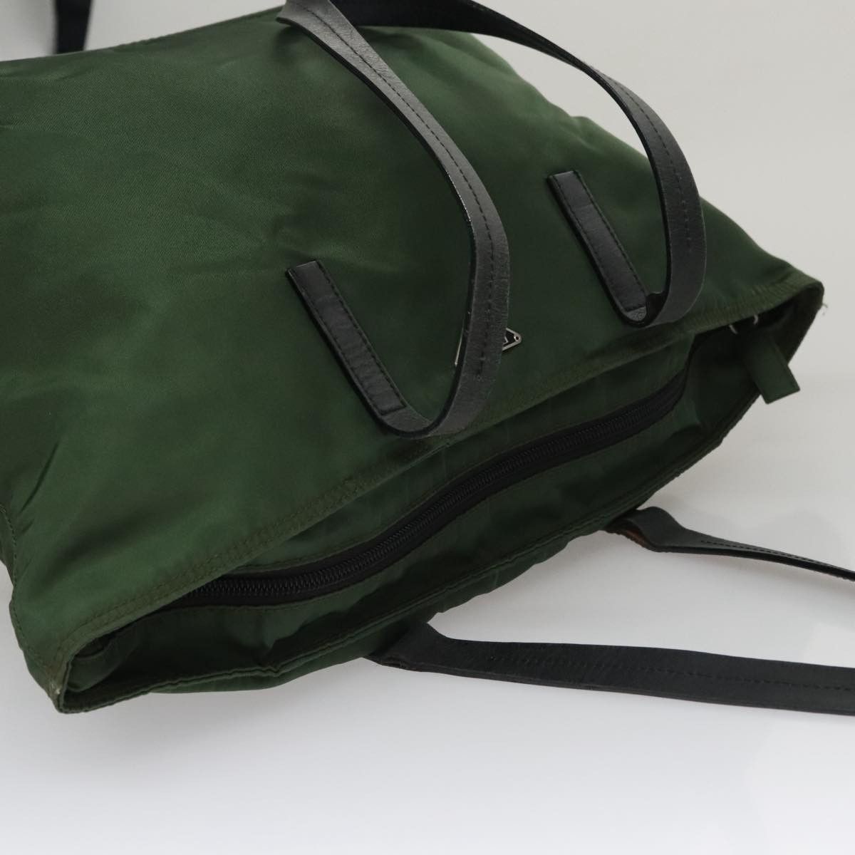 Prada Tessuto Green Synthetic Tote Bag (Pre-Owned) Size ONE SIZE - 18 Thumbnail
