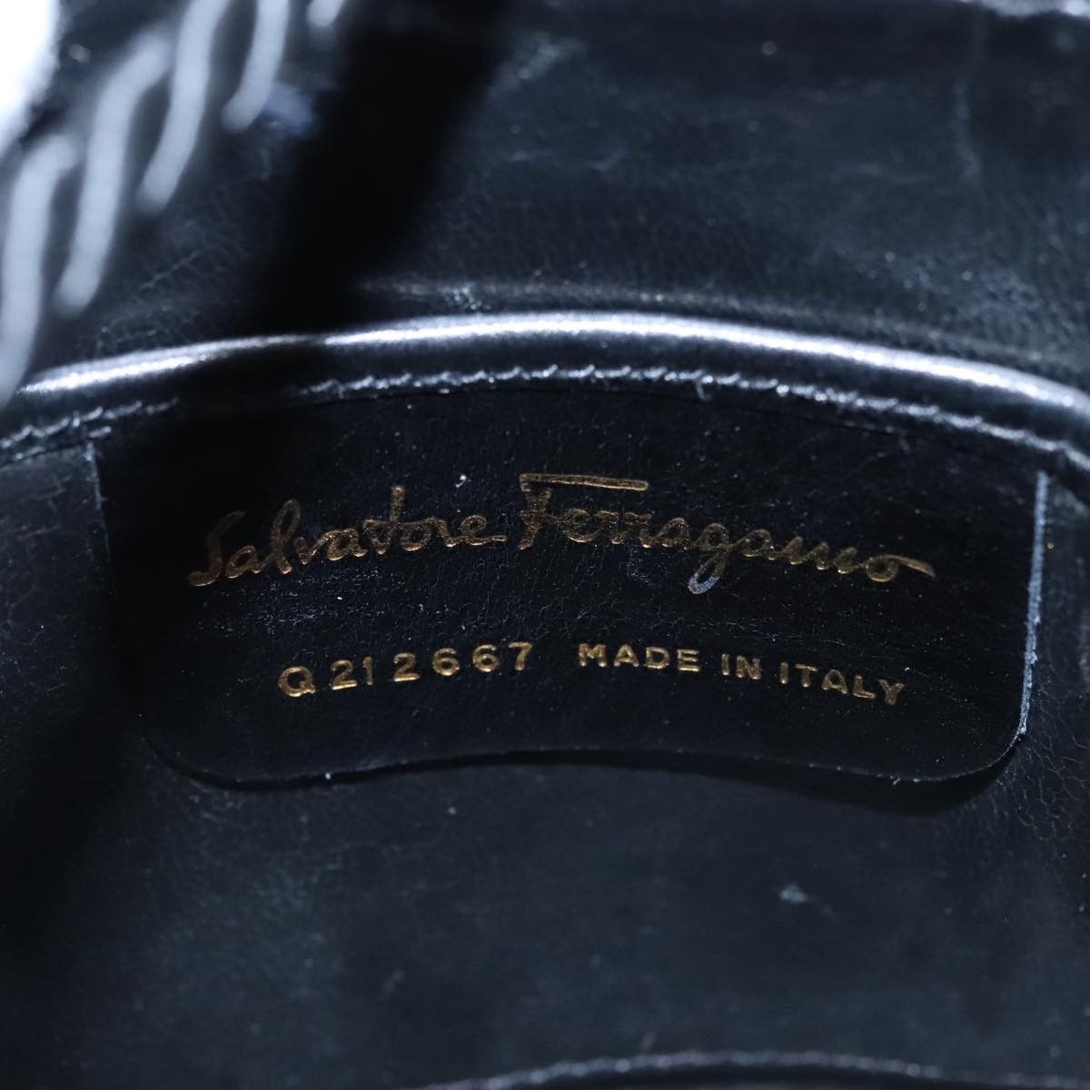 Salvatore Ferragamo Black Canvas Shoulder Bag (Pre-Owned) Size ONE SIZE - 13 Thumbnail