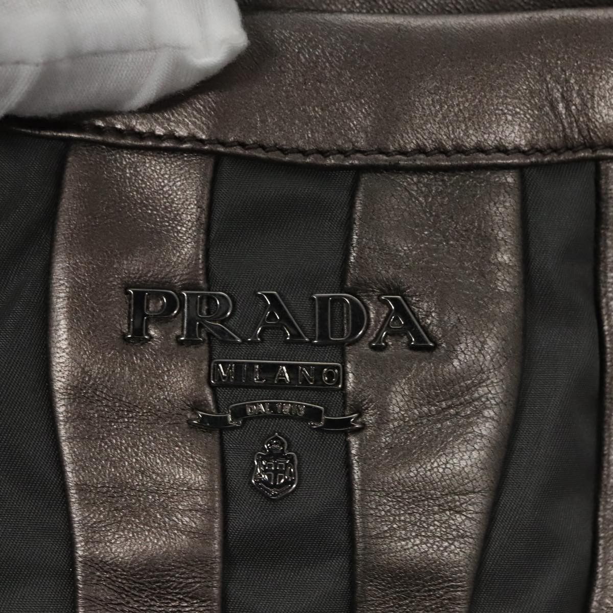 Prada Saffiano Silver Leather Shoulder Bag (Pre-Owned) Size ONE SIZE - 16 Thumbnail