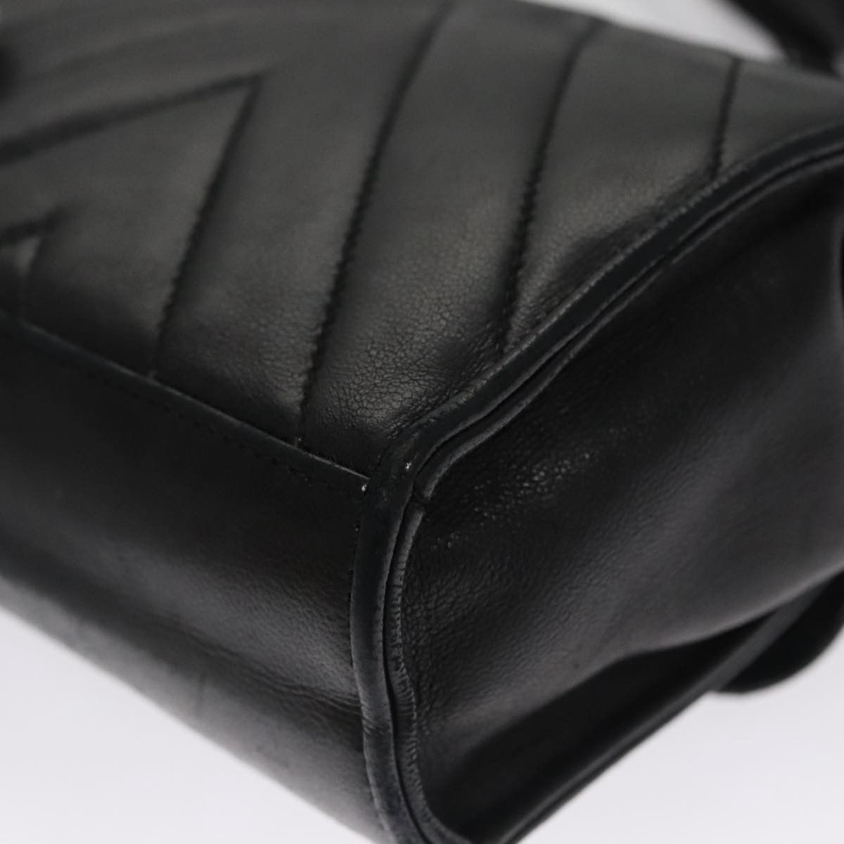 Chanel Cc Black Leather Shoulder Bag (Pre-Owned) Size ONE SIZE - 10 Thumbnail