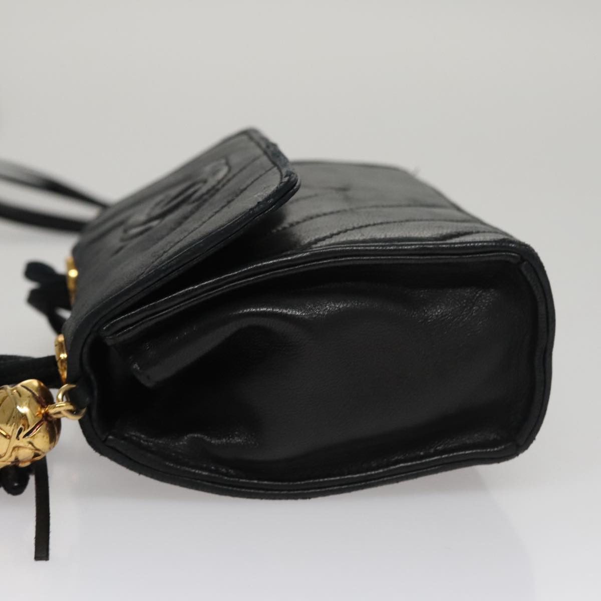 Chanel Cc Black Leather Shoulder Bag (Pre-Owned) Size ONE SIZE - 4 Thumbnail