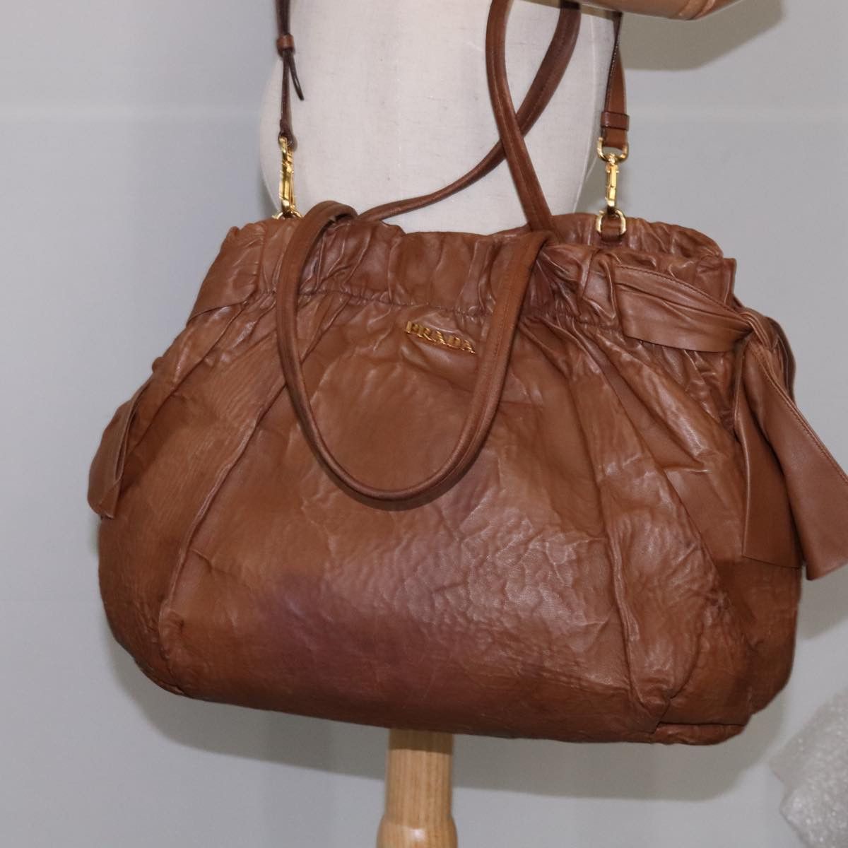 Prada Brown Leather Tote Bag (Pre-Owned) Size ONE SIZE - 16 Thumbnail