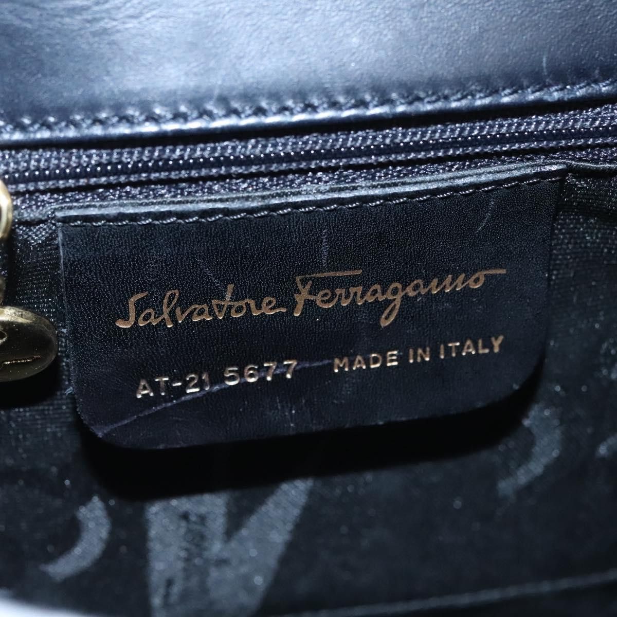 Salvatore Ferragamo Vara Black Leather Handbag (Pre-Owned) Size ONE SIZE - 14 Thumbnail