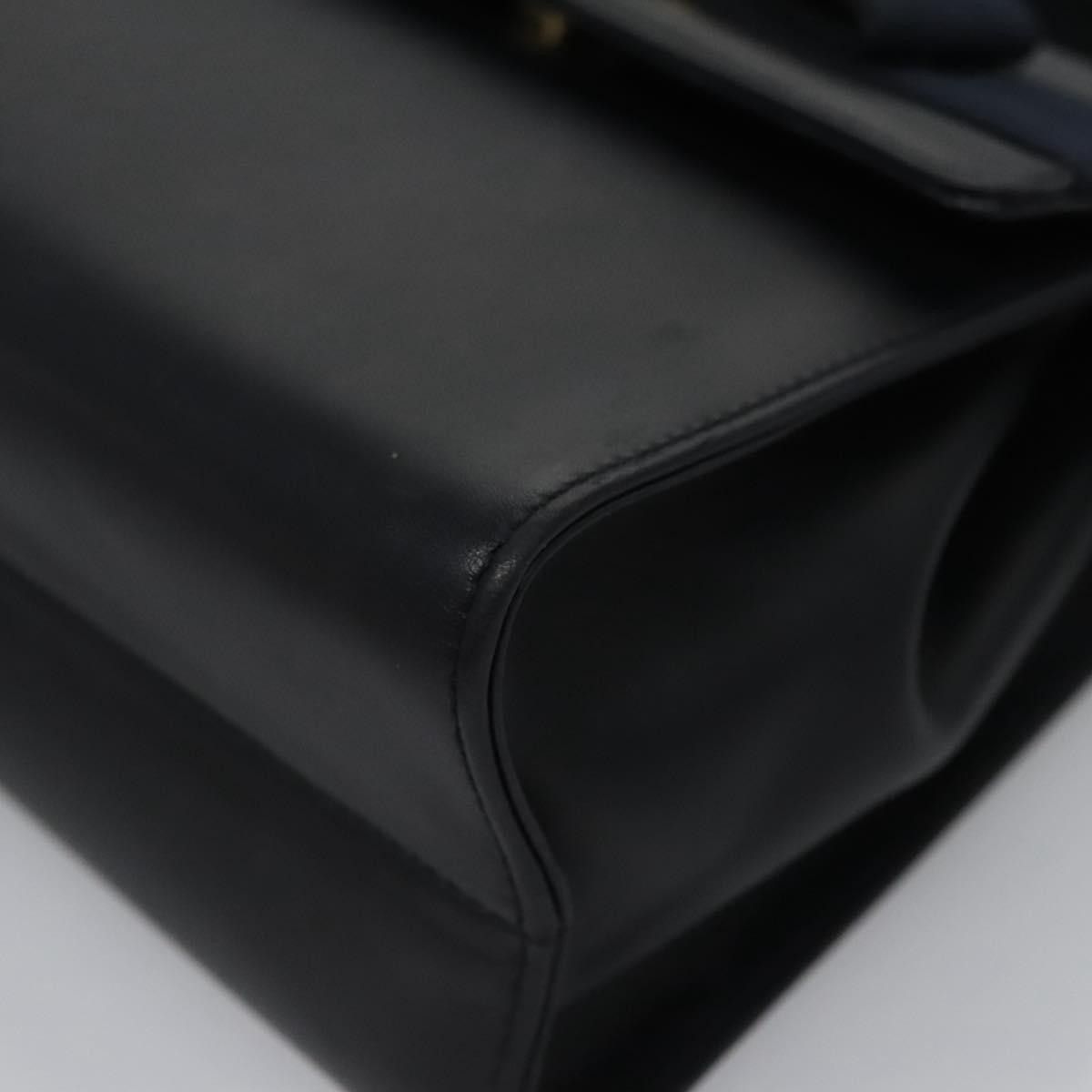 Salvatore Ferragamo Vara Black Leather Handbag (Pre-Owned) Size ONE SIZE - 8 Thumbnail