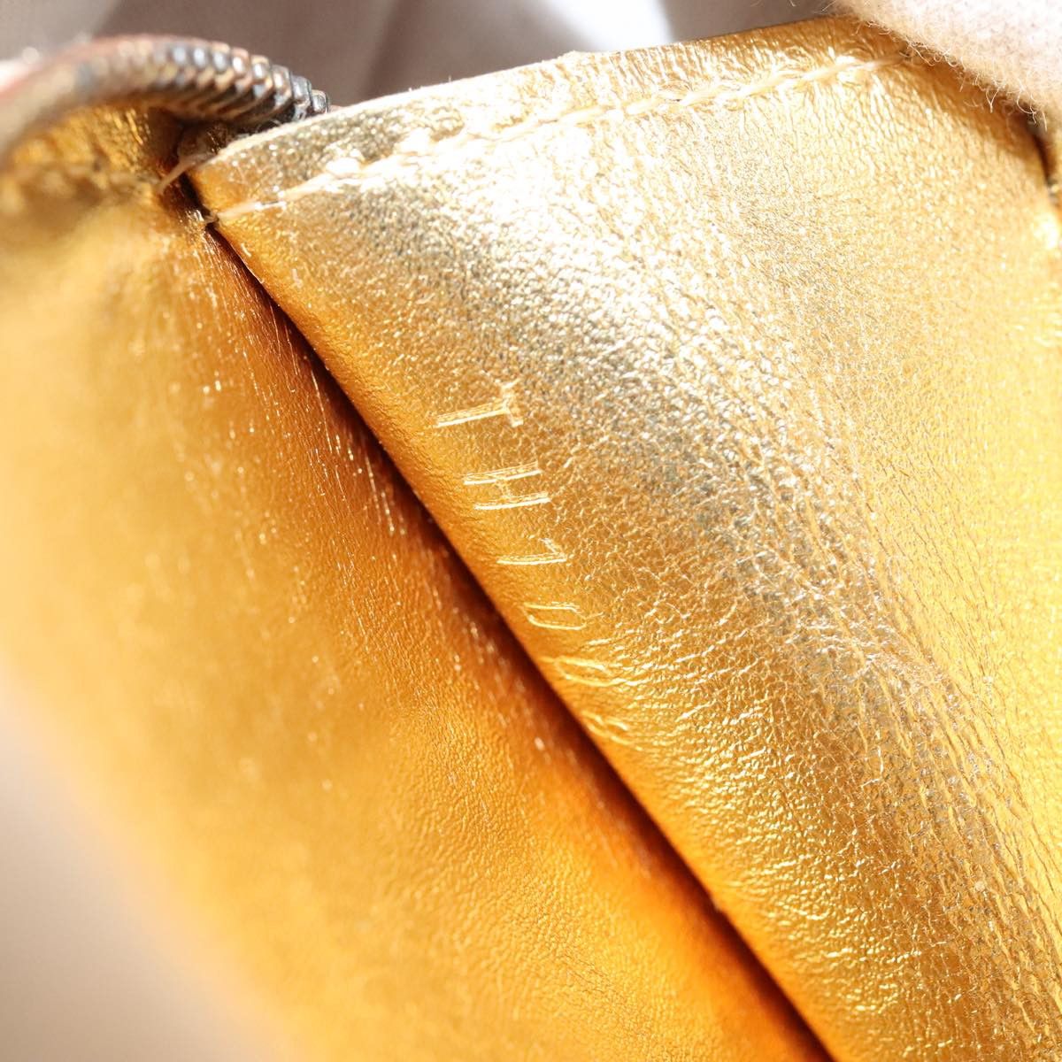 Louis Vuitton Porte Monnaie Coeur Gold Patent Leather Wallet (Pre-Owned) Size ONE SIZE - 12 Thumbnail