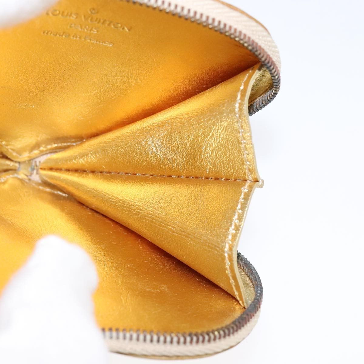 Louis Vuitton Porte Monnaie Coeur Gold Patent Leather Wallet (Pre-Owned) Size ONE SIZE - 18 Thumbnail