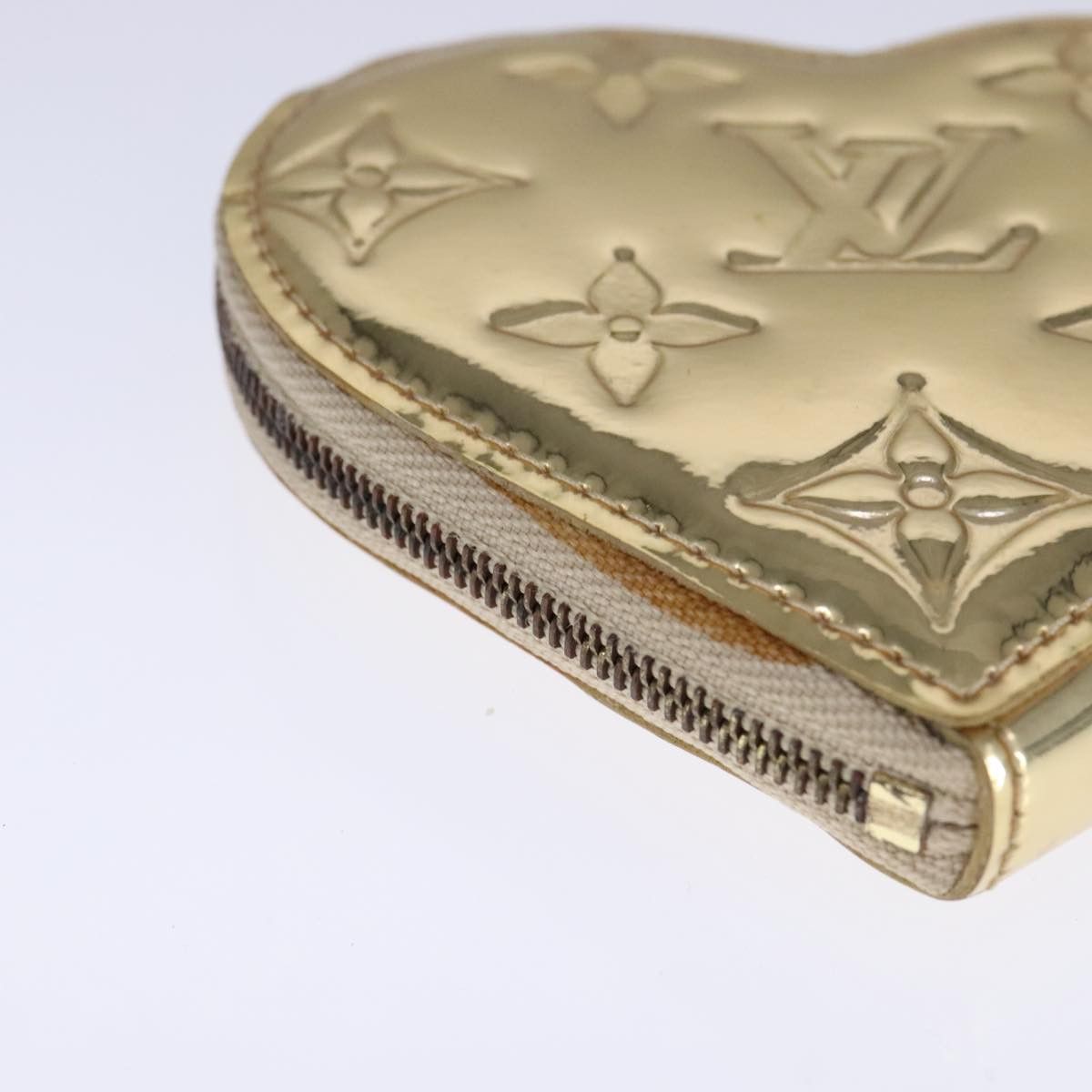 Louis Vuitton Porte Monnaie Coeur Gold Patent Leather Wallet (Pre-Owned) Size ONE SIZE - 5 Thumbnail