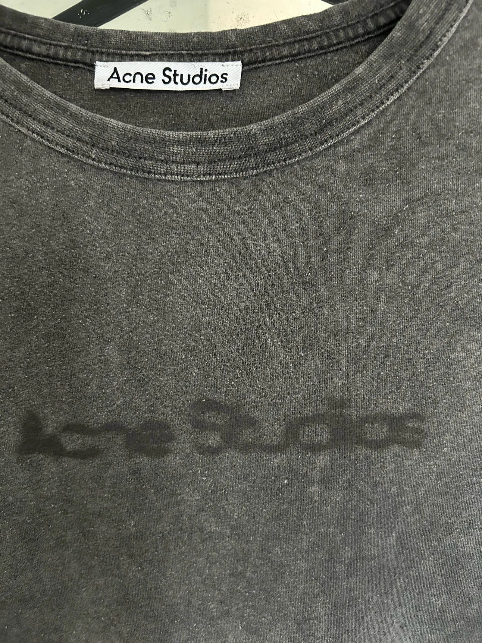 Acne Studios Acne Studios Blurred logo t-shirt Short Sleeve T-shirt Size L / US 10 / IT 46 - 4 Thumbnail