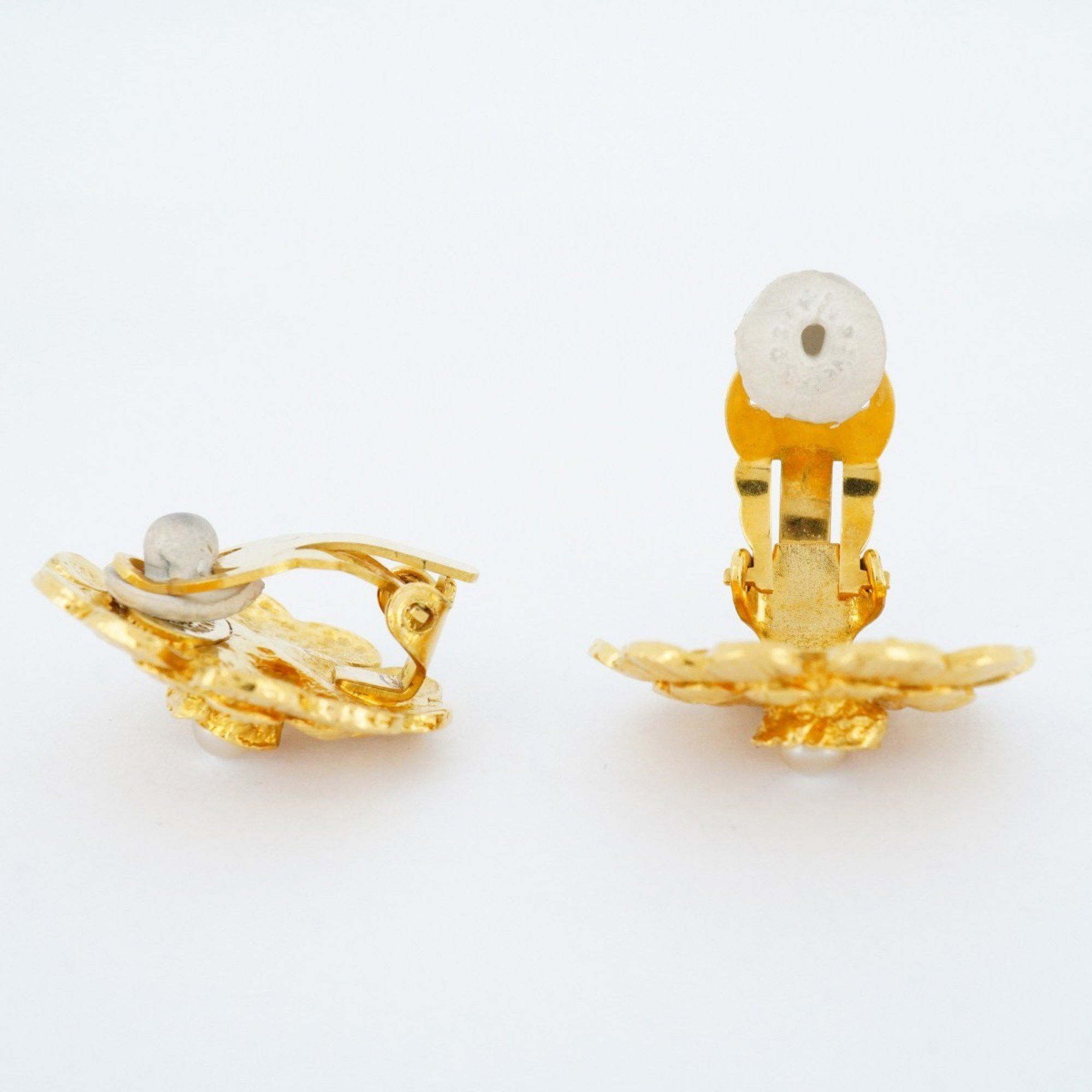 Chanel Chanel Camellia earring Size ONE SIZE - 6 Thumbnail