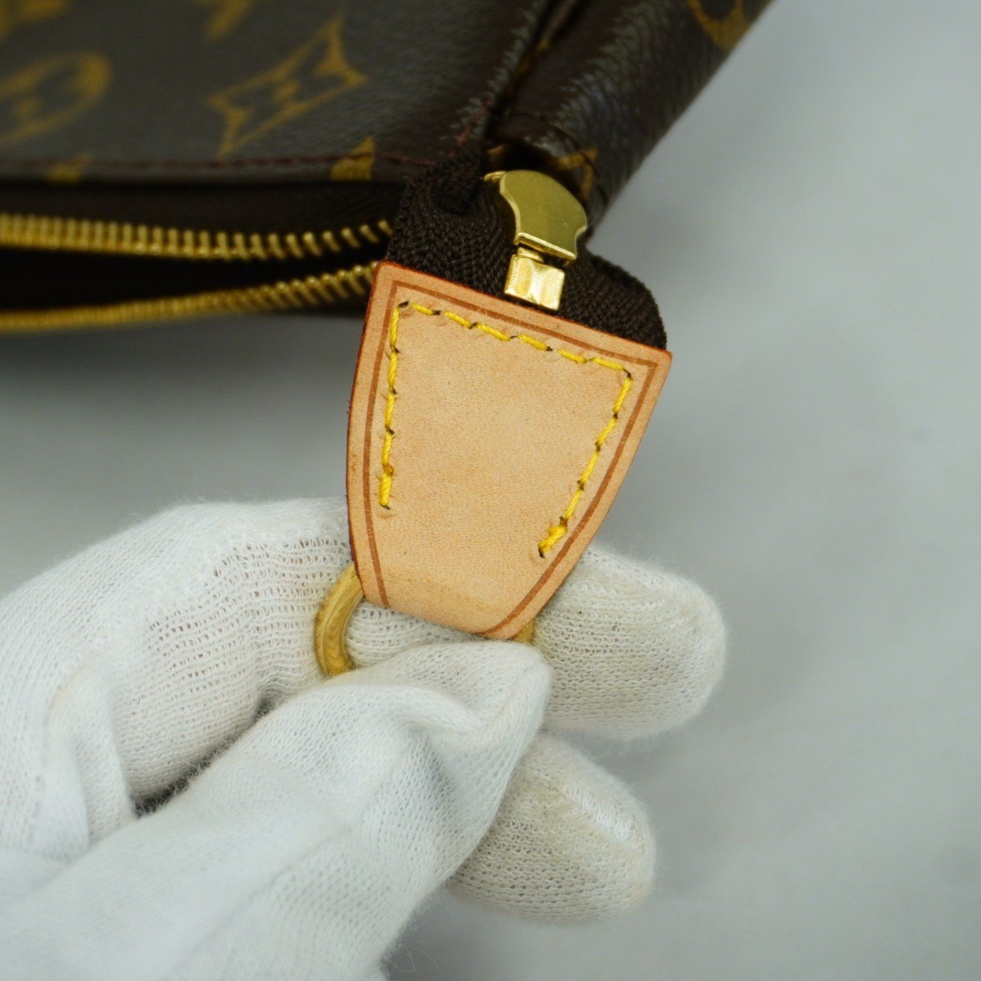 Louis Vuitton Louis Vuitton Mini Pochette Accessoires clutch Size ONE SIZE - 6 Thumbnail