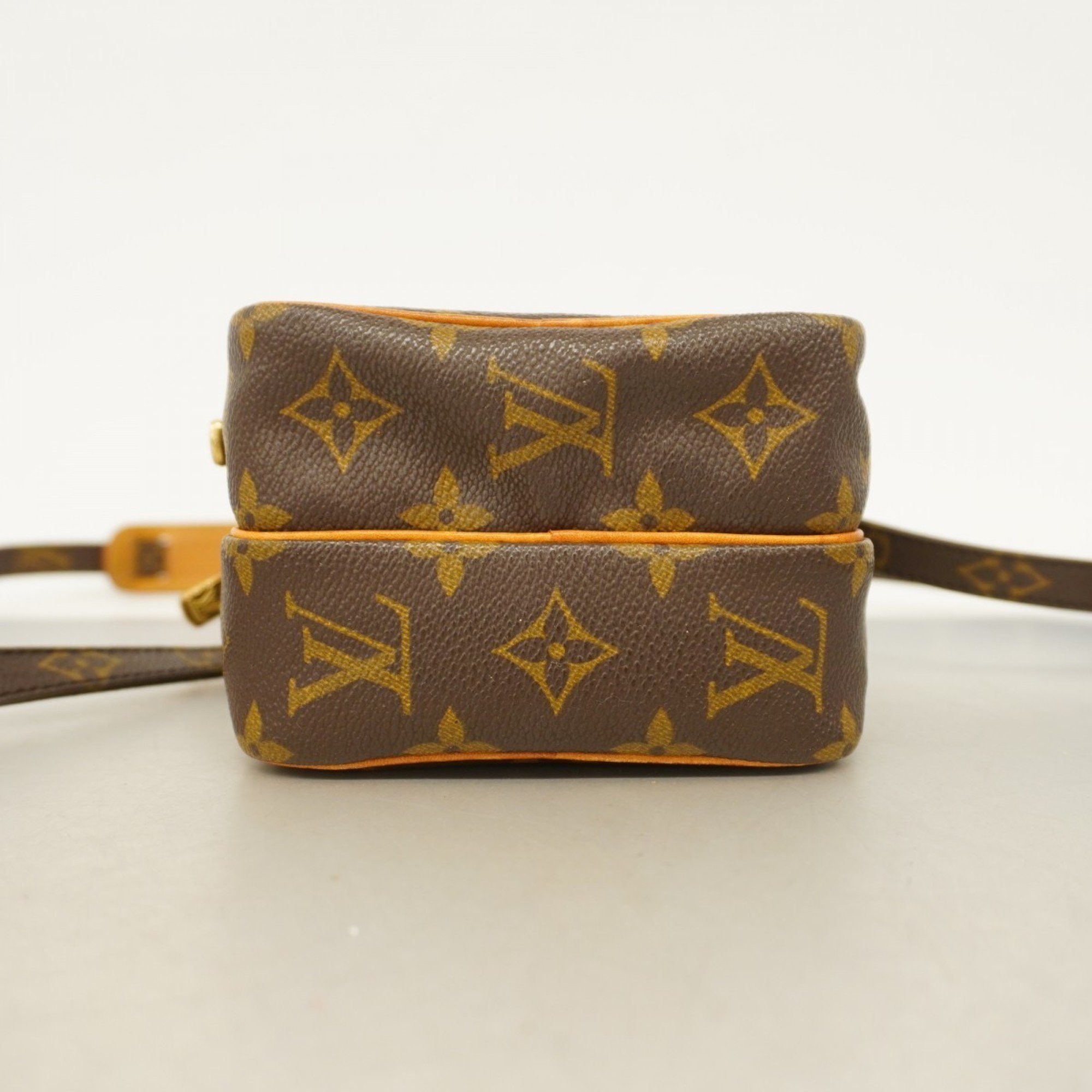 Louis Vuitton Louis Vuitton Amazon shoulder Size ONE SIZE - 5 Thumbnail