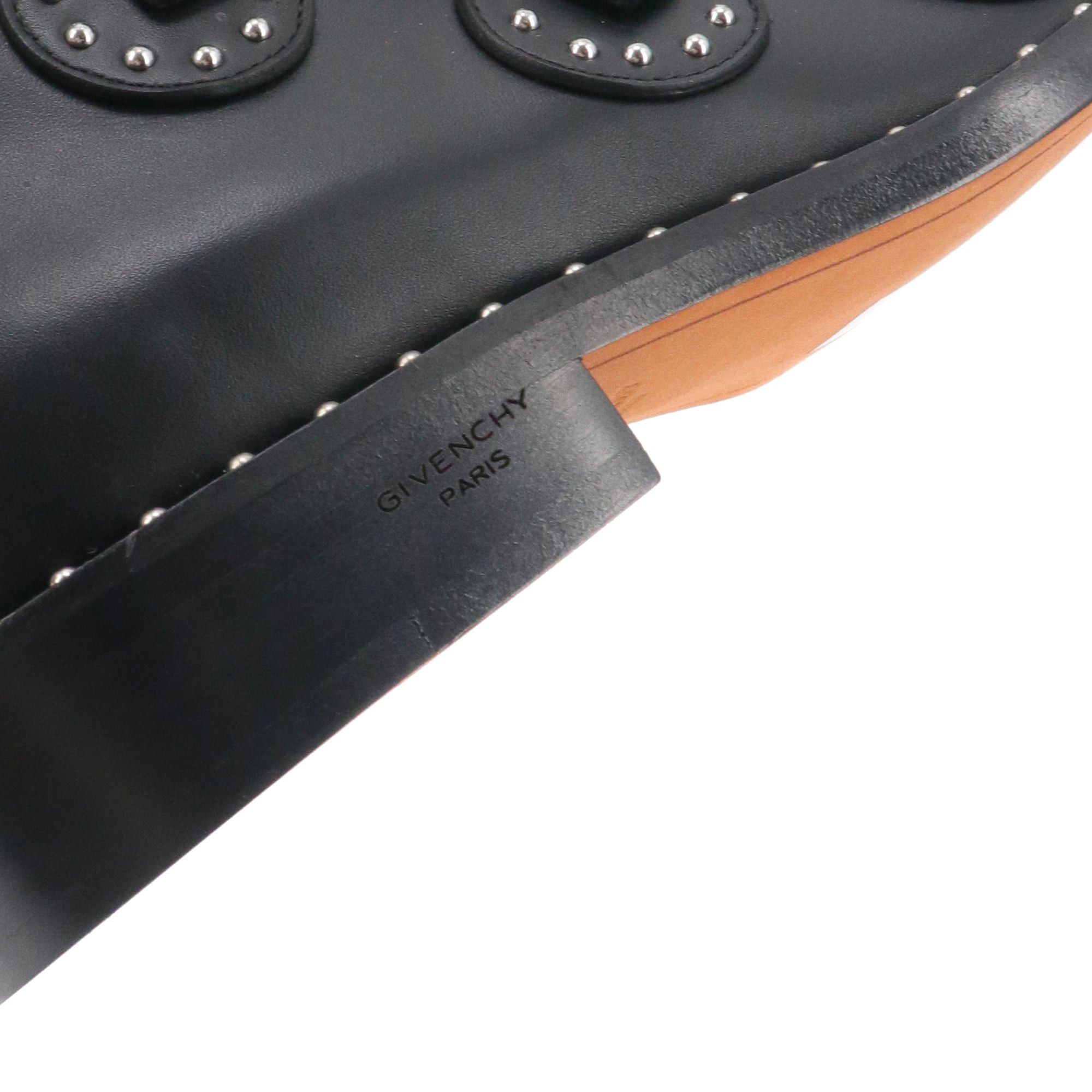 Givenchy GIVENCHY - Givenchy ankle boots with buckles decorated with studs in black leather (T37) Size US 6 / IT 36 - 6 Thumbnail