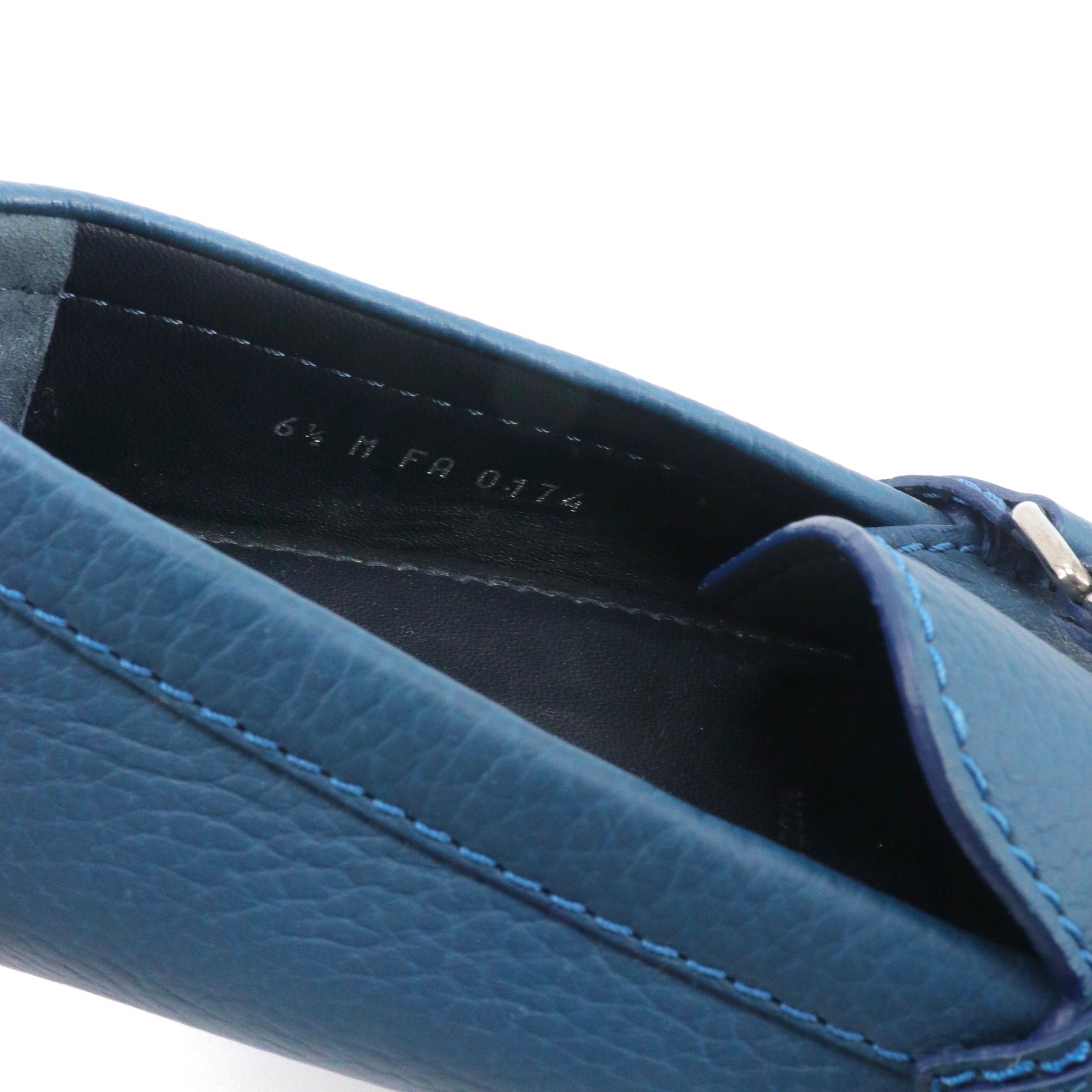 Louis Vuitton LOUIS VUITTON - Louis Vuitton Hockenheim loafers in blue grained leather (T39) Size US 6 / EU 39 - 6 Thumbnail