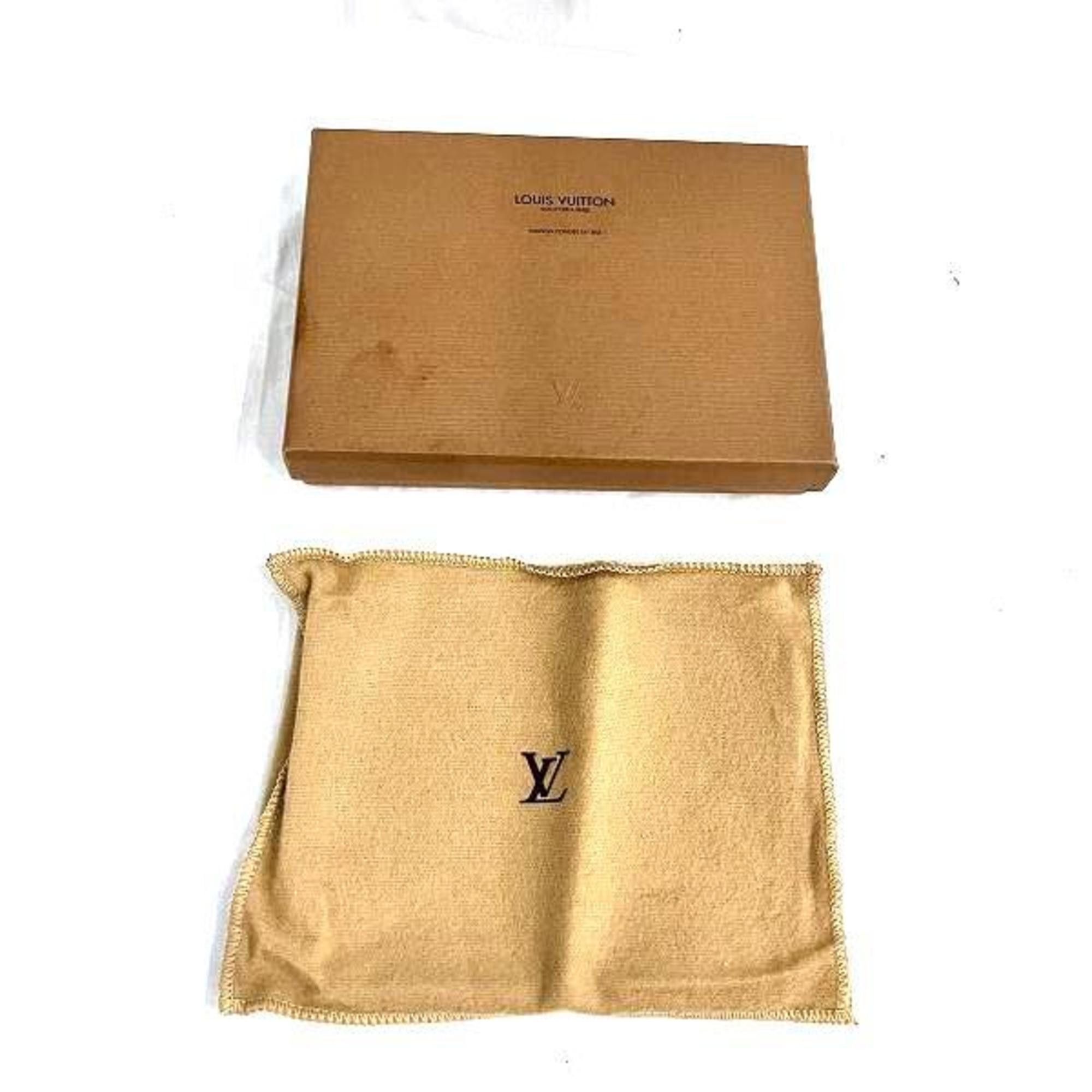 Louis Vuitton Louis Vuitton Viennois wallet Size ONE SIZE - 9 Thumbnail