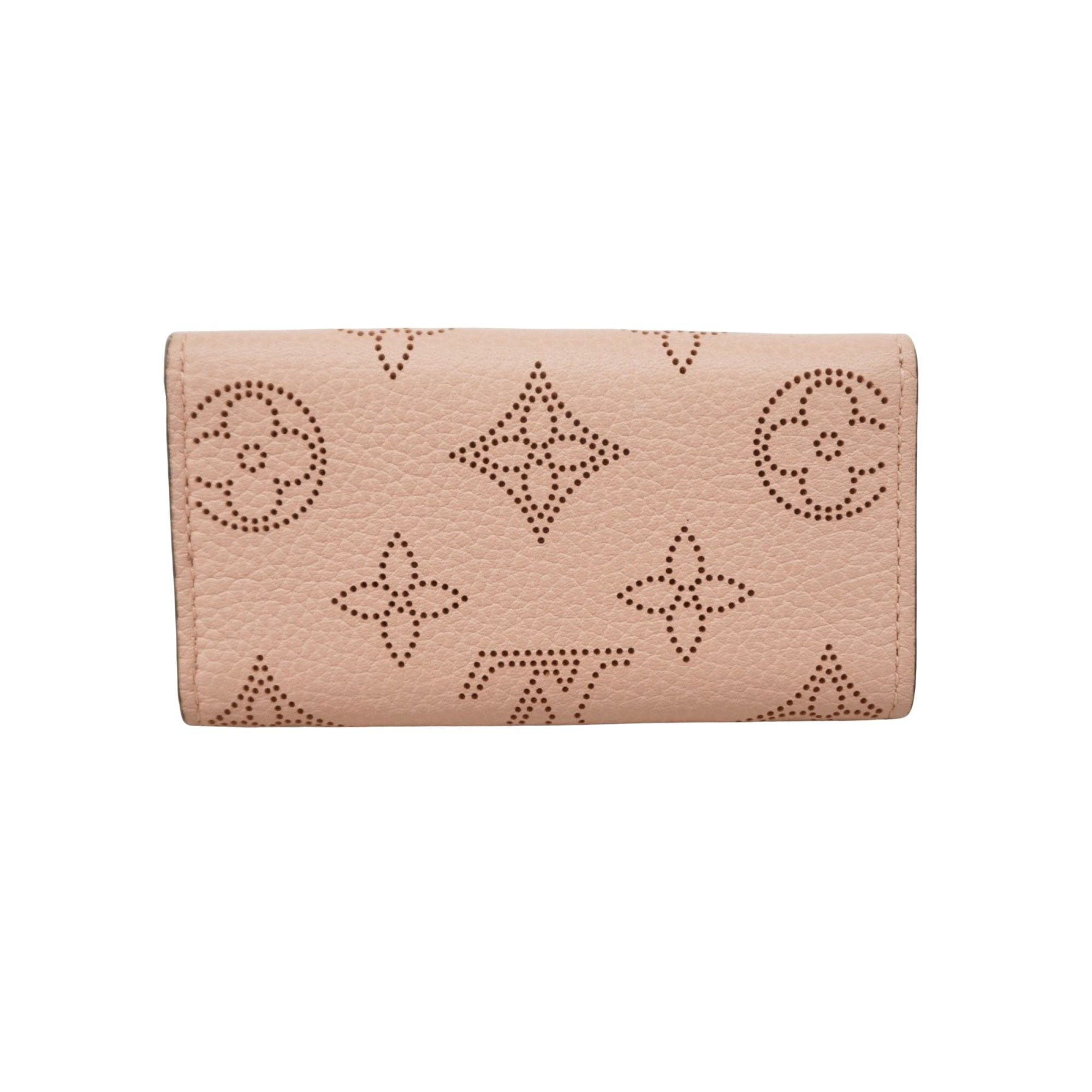 Louis Vuitton Louis Vuitton Mahina wallet Size ONE SIZE - 2 Thumbnail