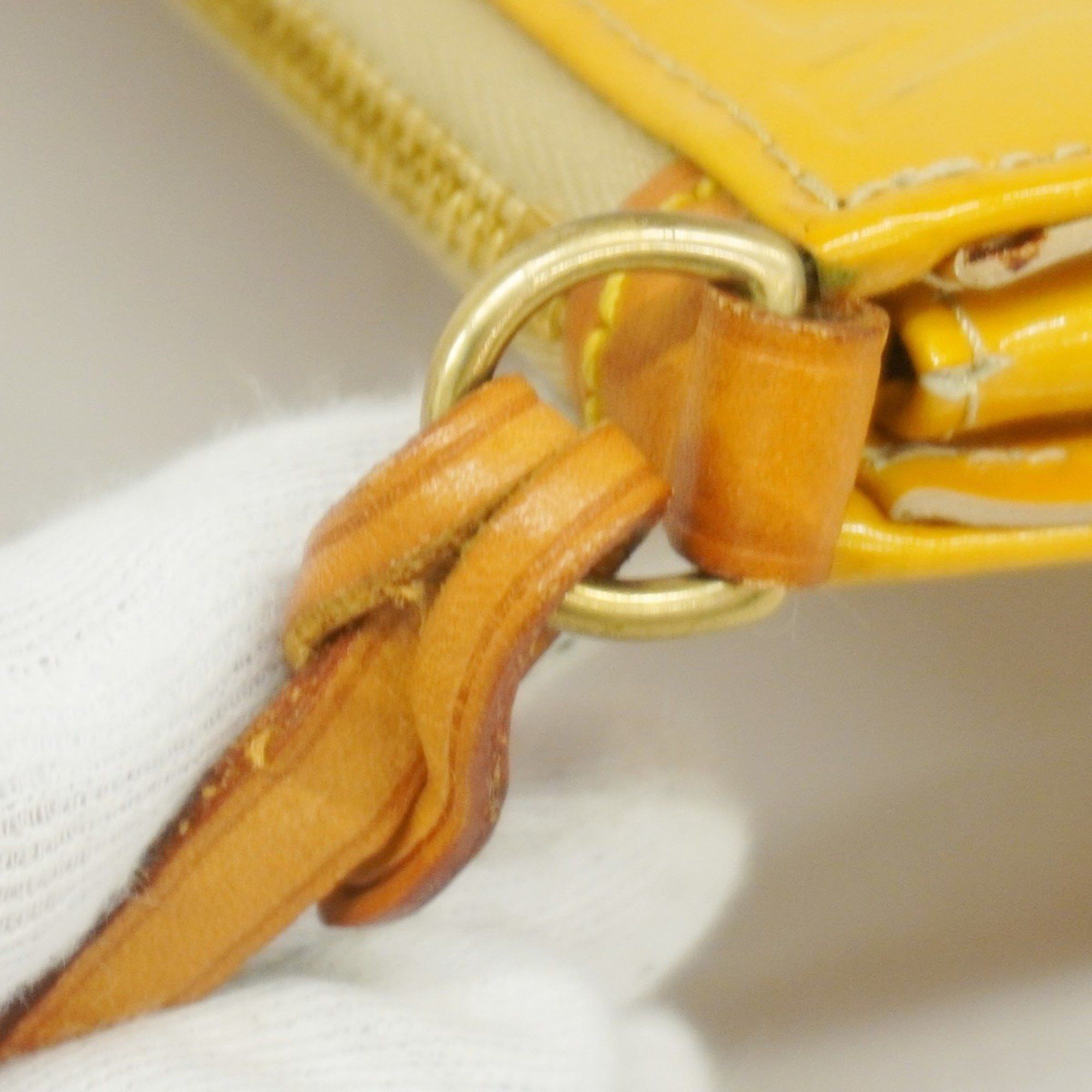 Louis Vuitton Louis Vuitton Lexington clutch Size ONE SIZE - 9 Thumbnail