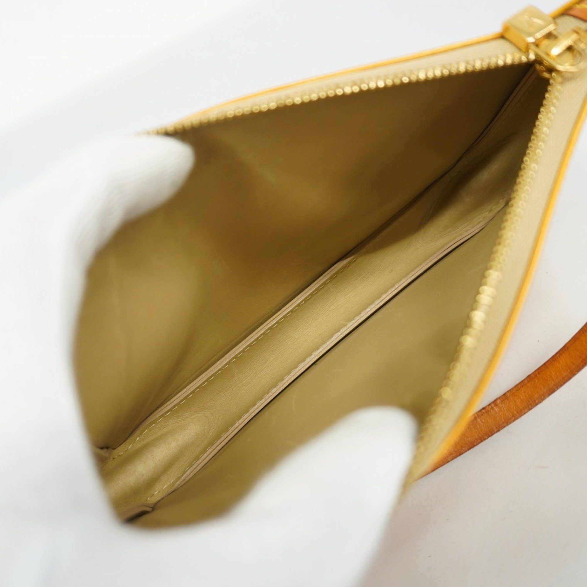 Louis Vuitton Louis Vuitton Lexington clutch Size ONE SIZE - 12 Thumbnail