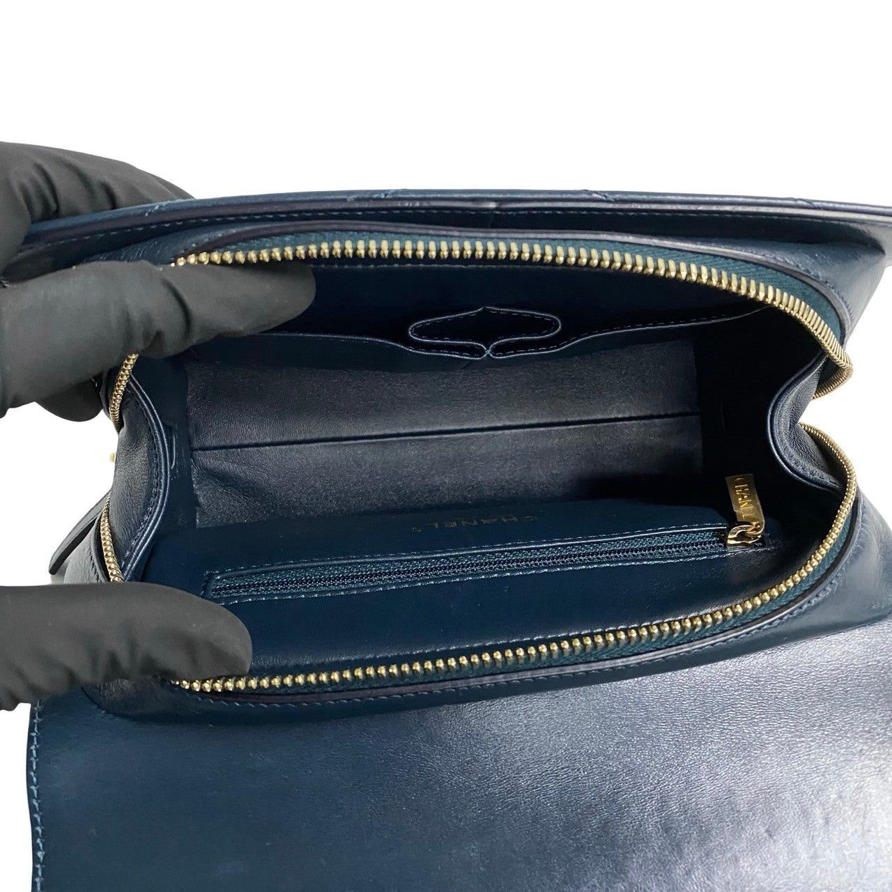 Chanel Chanel Shoulder Bag Blue Leather Size ONE SIZE - 8 Thumbnail