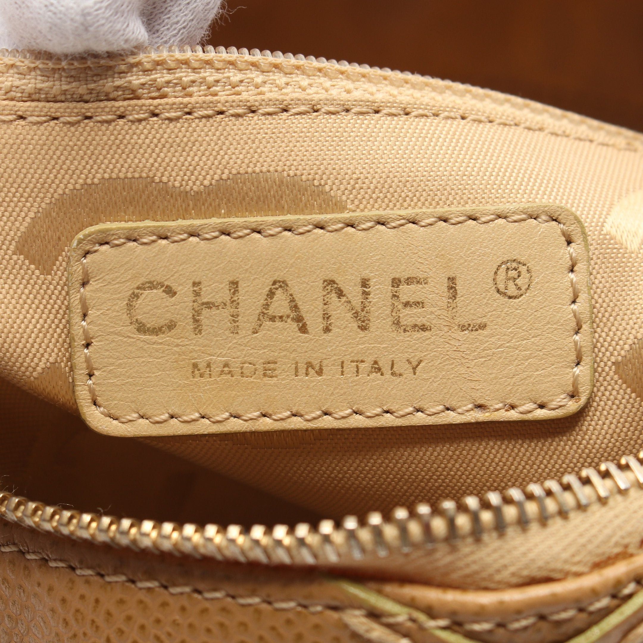 Chanel Chanel Big Coco Mark Shoulder Bag Caviar Skin Beige Gold Hardware Size ONE SIZE - 4 Thumbnail