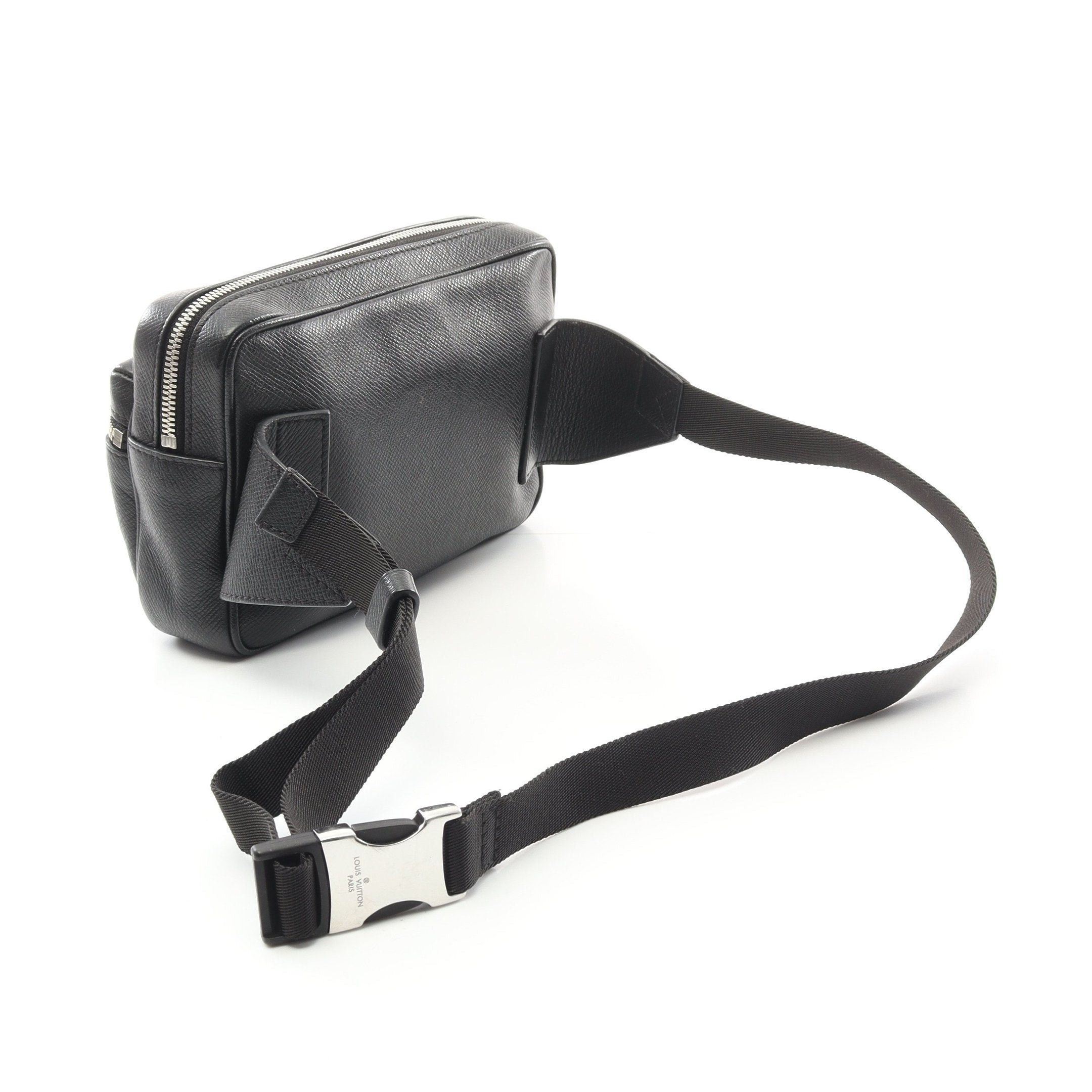 Louis Vuitton Louis Vuitton Bum Bag Outdoors Taiga Noir Body Waist Leather Black Size ONE SIZE - 2 Thumbnail