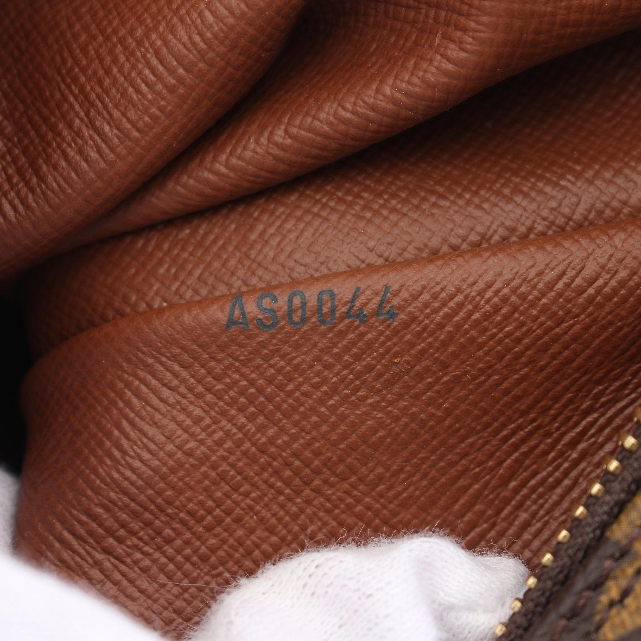 Louis Vuitton Boulogne Pm Monogram Shoulder Bag Leather Brown
