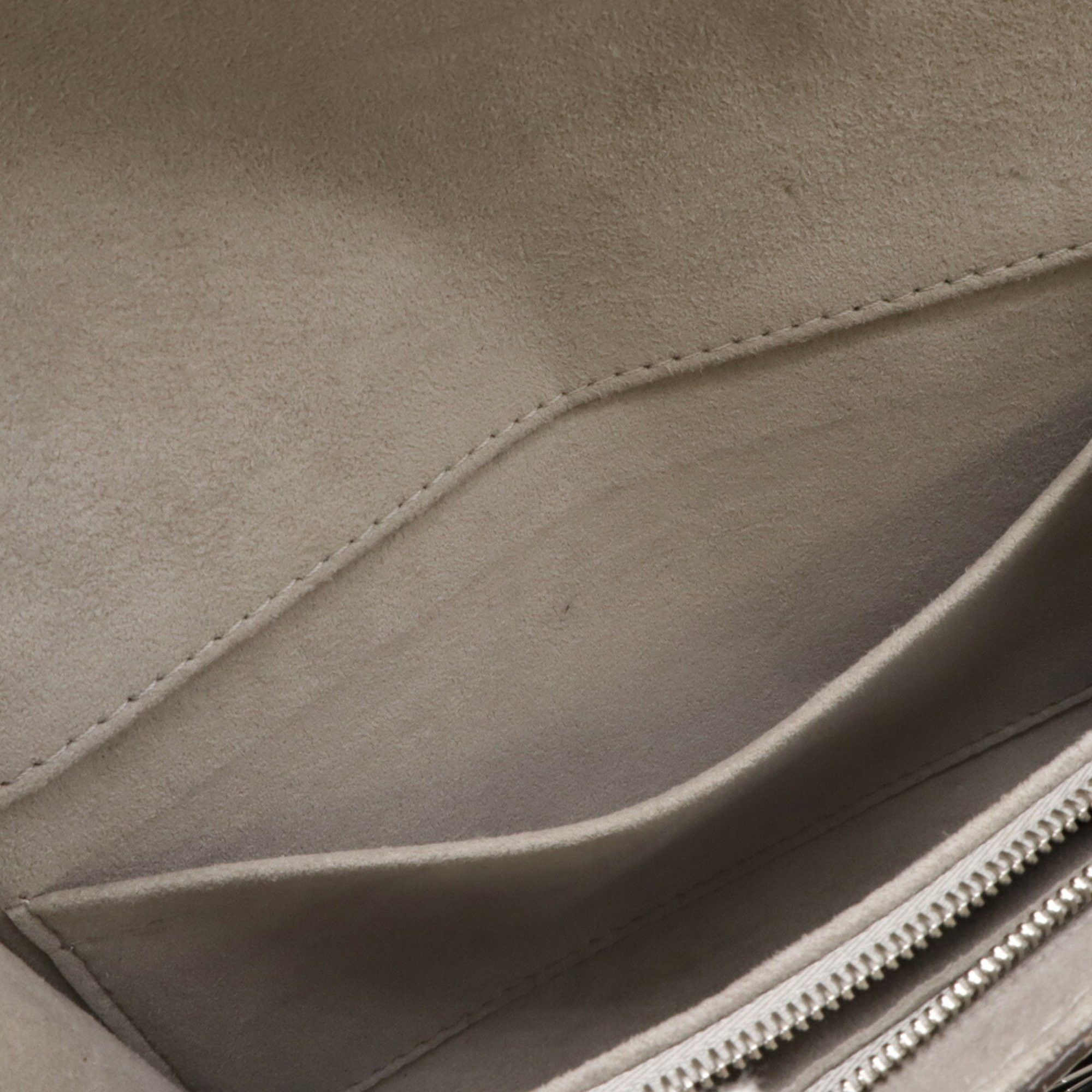 Louis Vuitton Louis Vuitton Louise clutch Size ONE SIZE - 7 Thumbnail