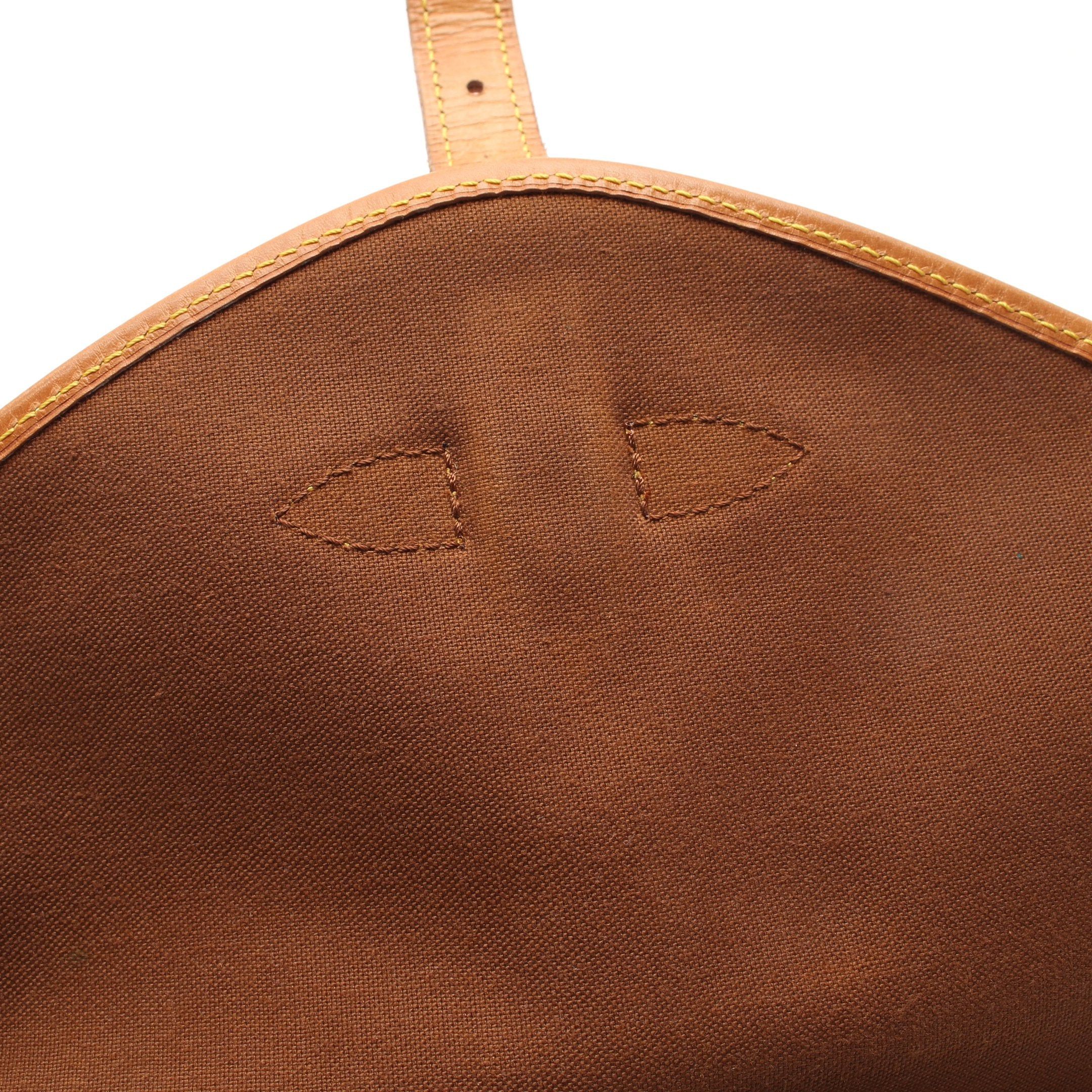 Louis Vuitton Louis Vuitton Saumur 30 Monogram Shoulder Bag Leather Brown Size ONE SIZE - 12 Thumbnail