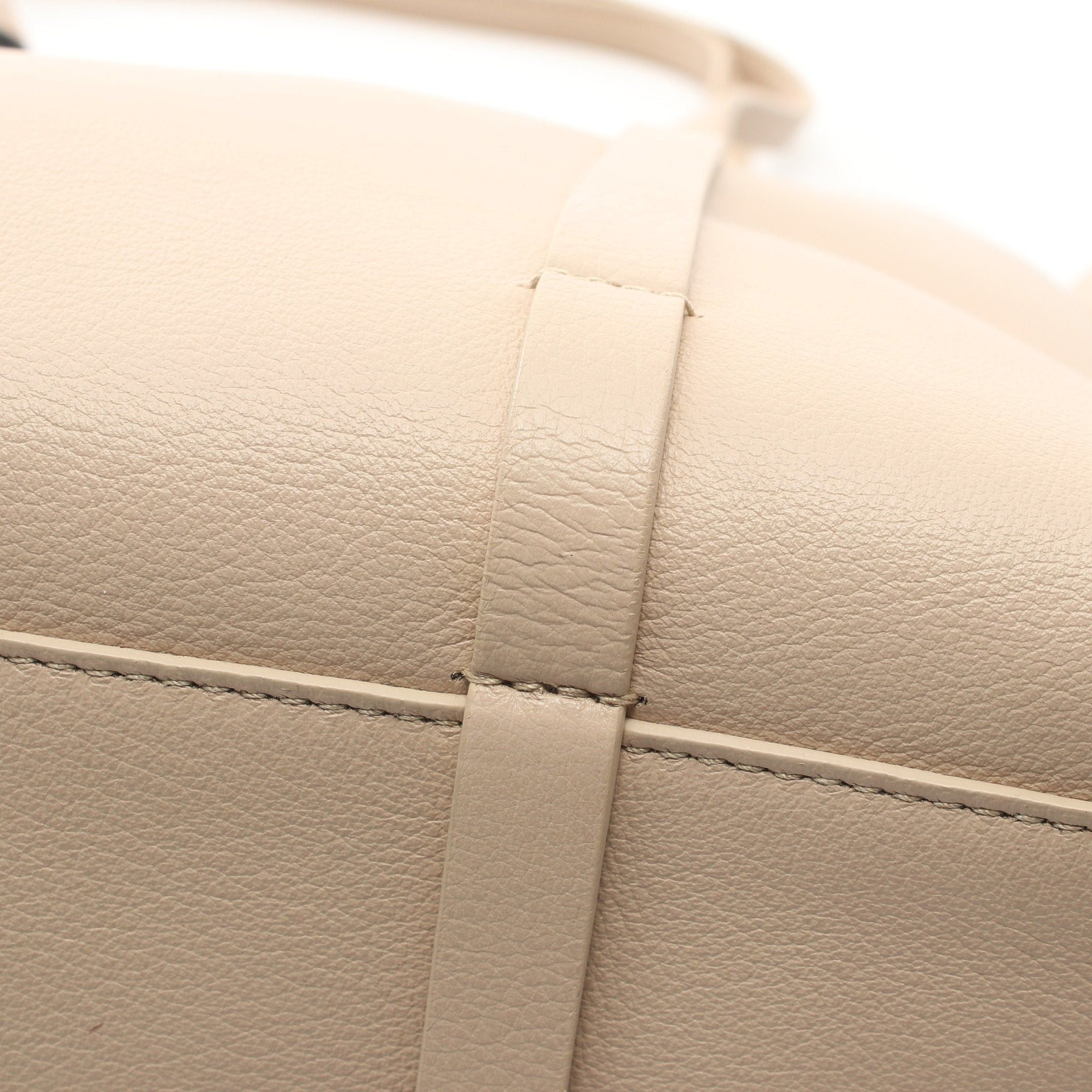 Balenciaga Balenciaga Everyday Tote S Handbag Bag Leather Off White Size ONE SIZE - 8 Thumbnail