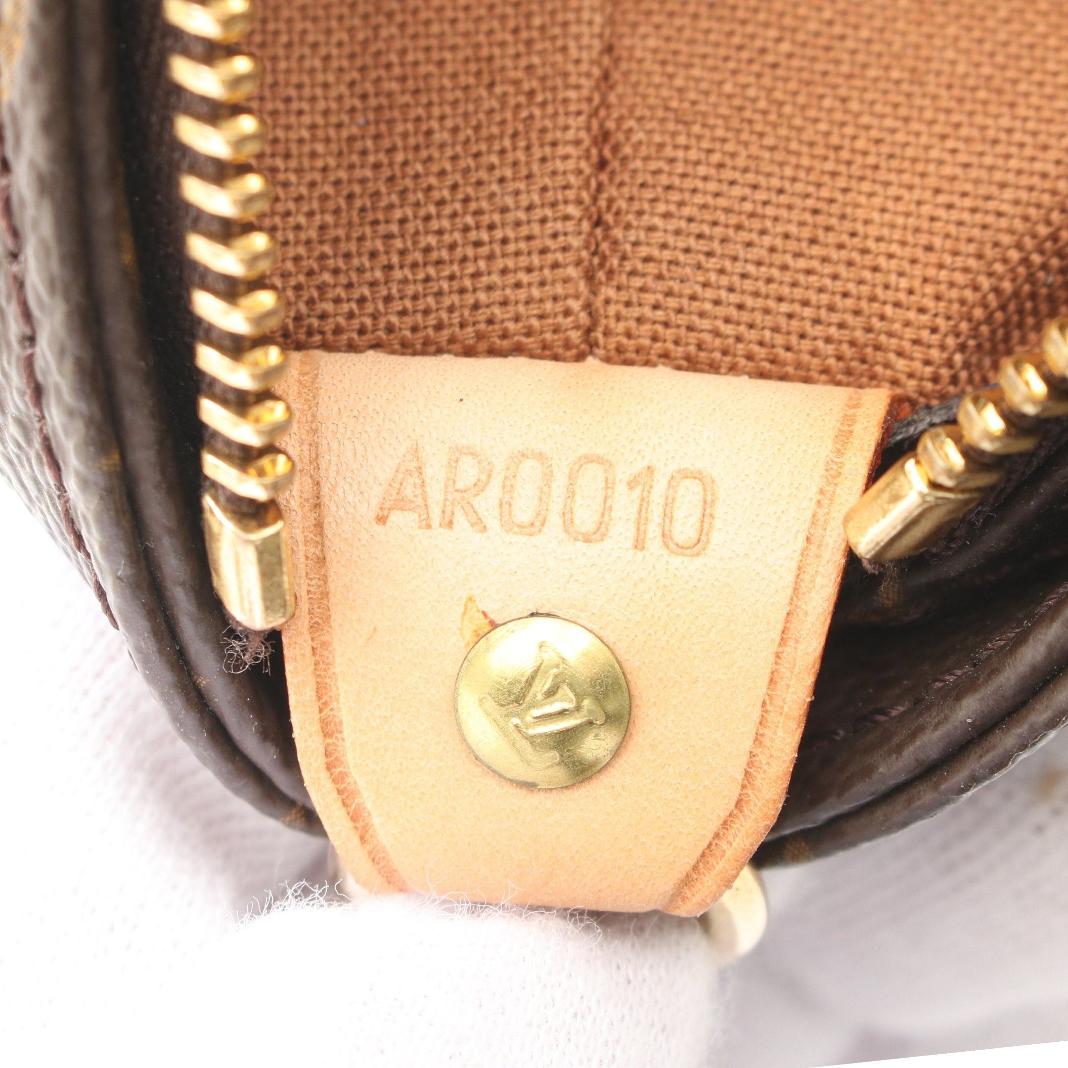 Louis Vuitton Louis Vuitton Kabamezo Monogram Shoulder Bag Tote Leather Brown Size ONE SIZE - 5 Thumbnail