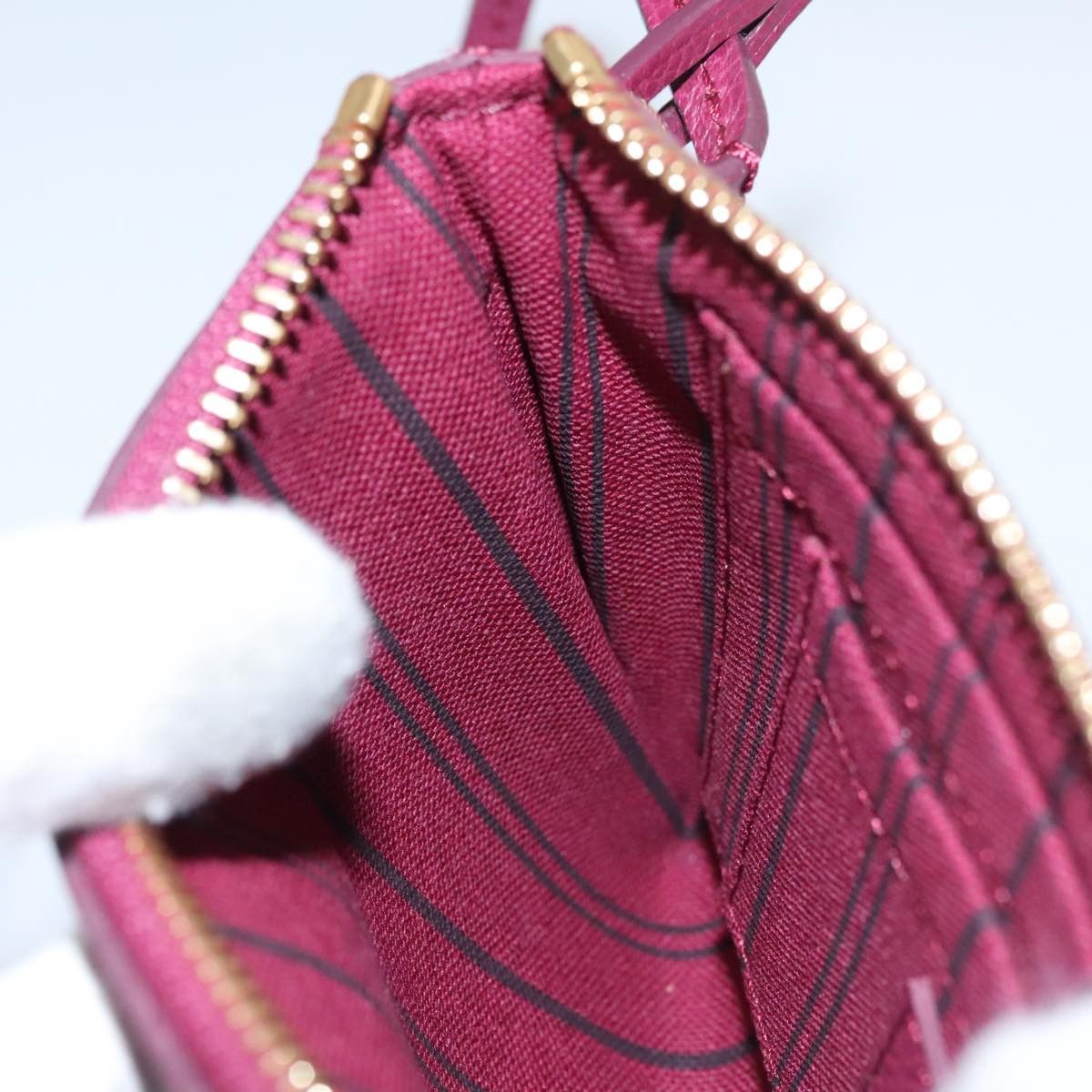 Louis Vuitton Pochette Accessoire Burgundy Leather Handbag (Pre-Owned) Size ONE SIZE - 19 Thumbnail