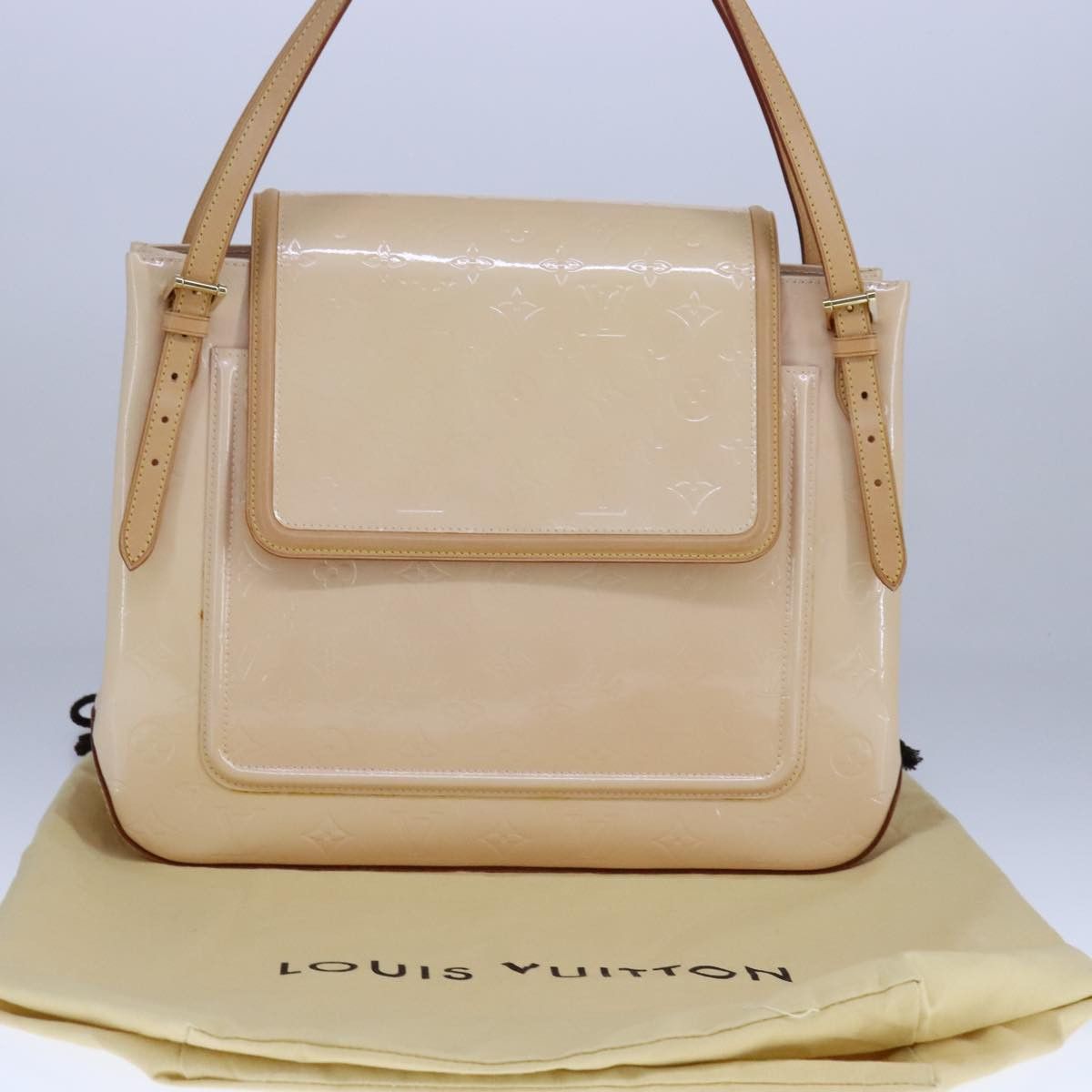 Louis Vuitton Beige Patent Leather Shoulder Bag (Pre-Owned) Size ONE SIZE - 16 Thumbnail