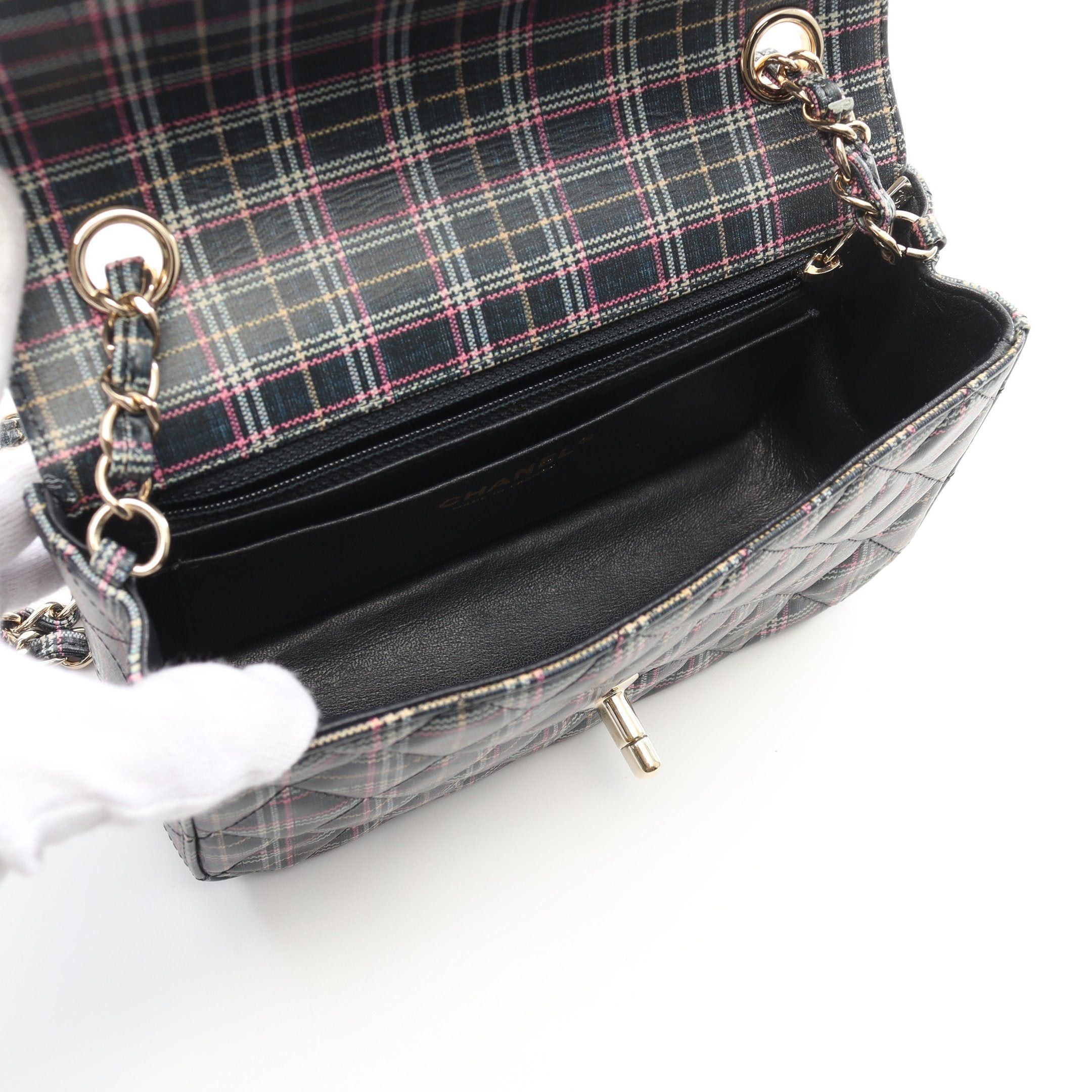 Chanel Chanel Mini Matelasse Chain Shoulder Bag Check Leather Navy Multicolor Gold Hardware Size ONE SIZE - 3 Thumbnail