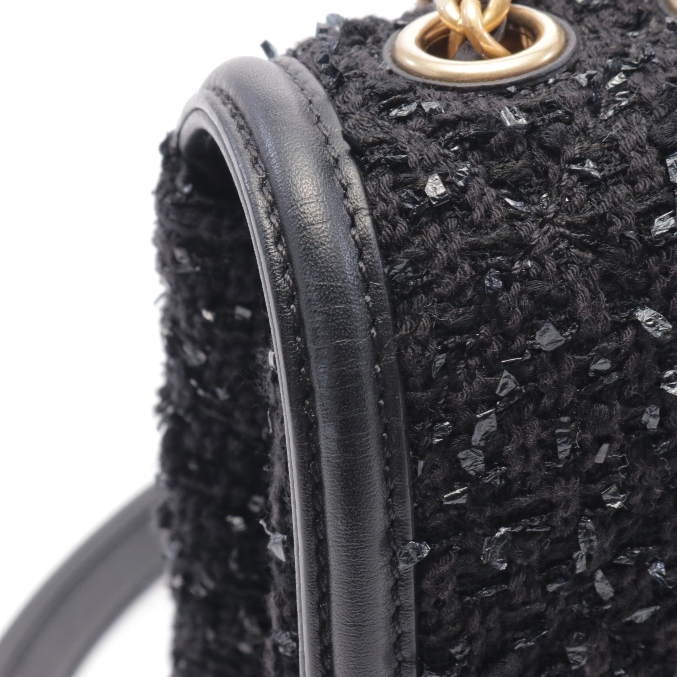 Chanel Chanel Cc Filigree Chain Shoulder Bag Tweed Leather Black Gold Hardware Size ONE SIZE - 7 Thumbnail