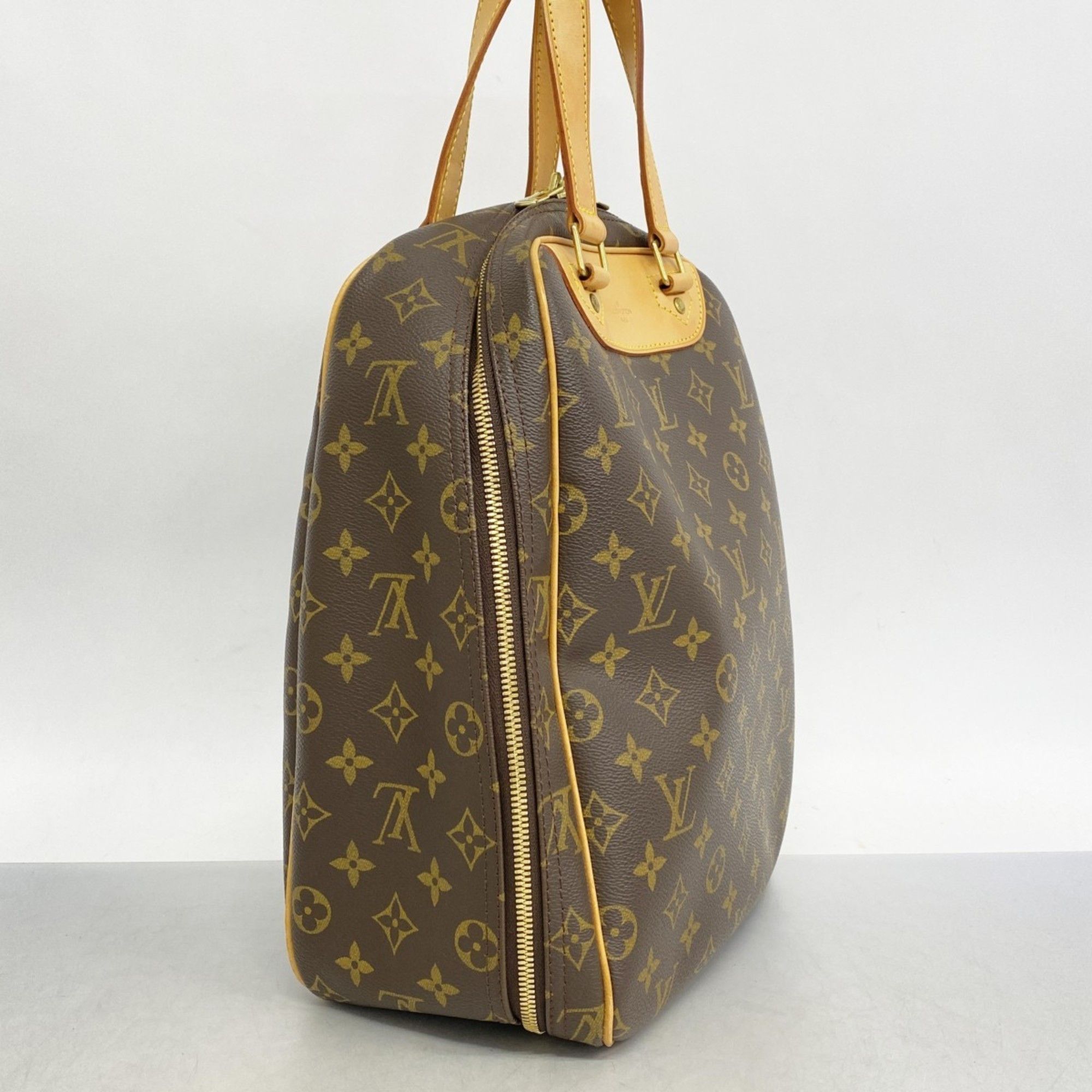 Louis Vuitton Louis Vuitton Excursion handbag Size ONE SIZE - 3 Thumbnail
